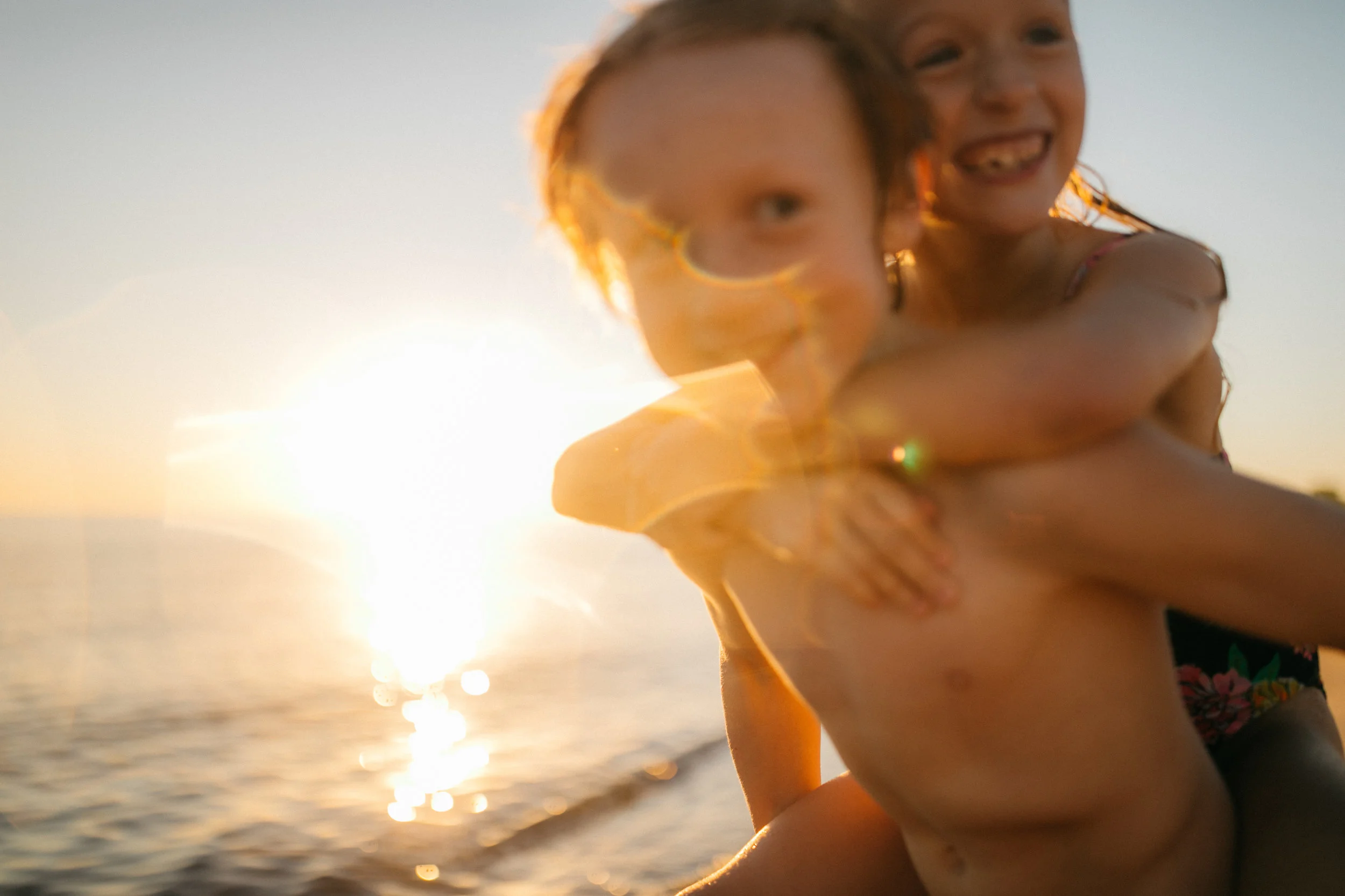 michigan-storytelling-photographer-ludington-beach-live-176.jpg