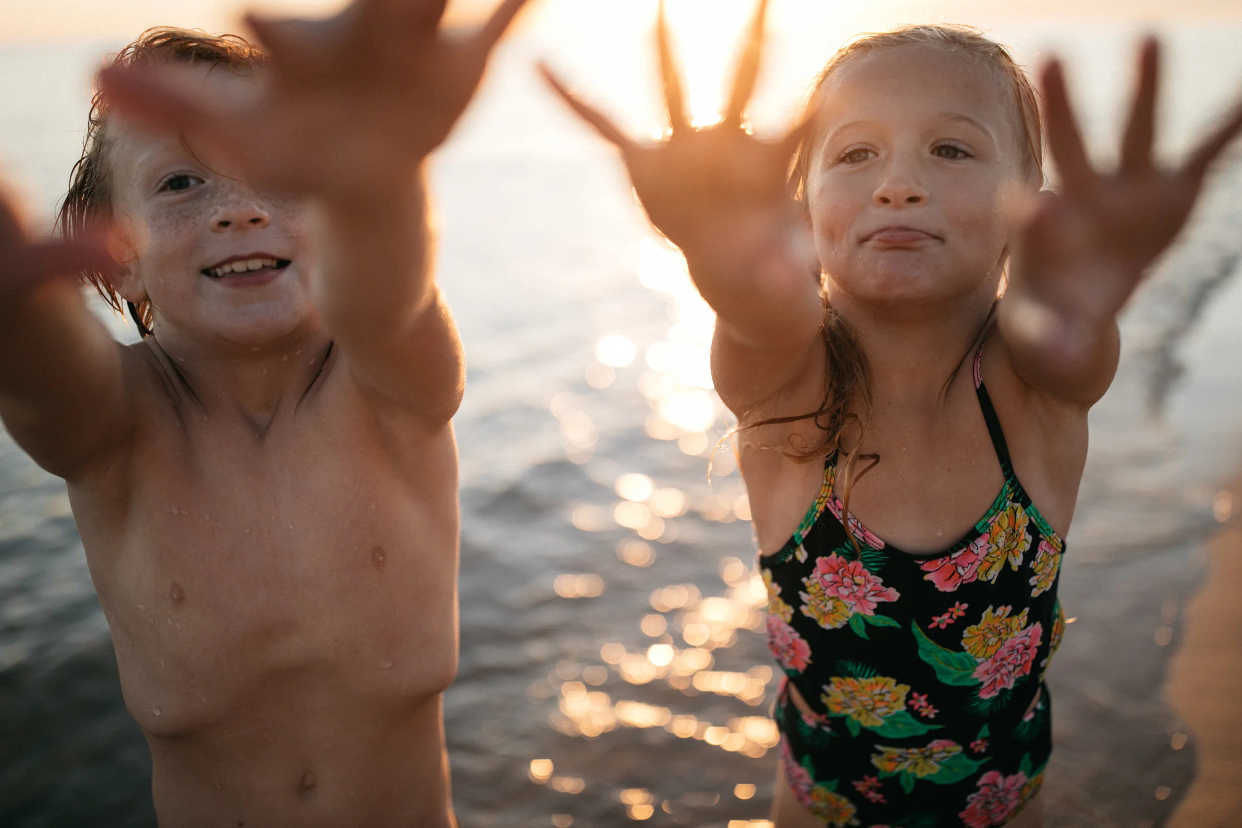 michigan-storytelling-photographer-ludington-beach-live-241.jpg