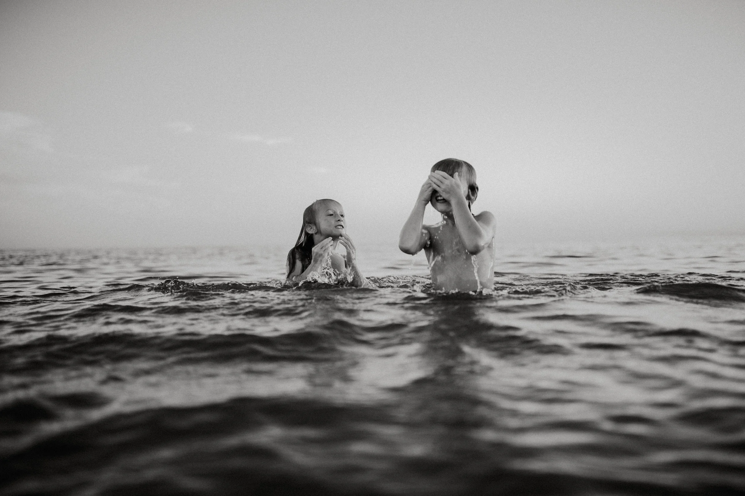 michigan-storytelling-photographer-ludington-beach-live-316.jpg