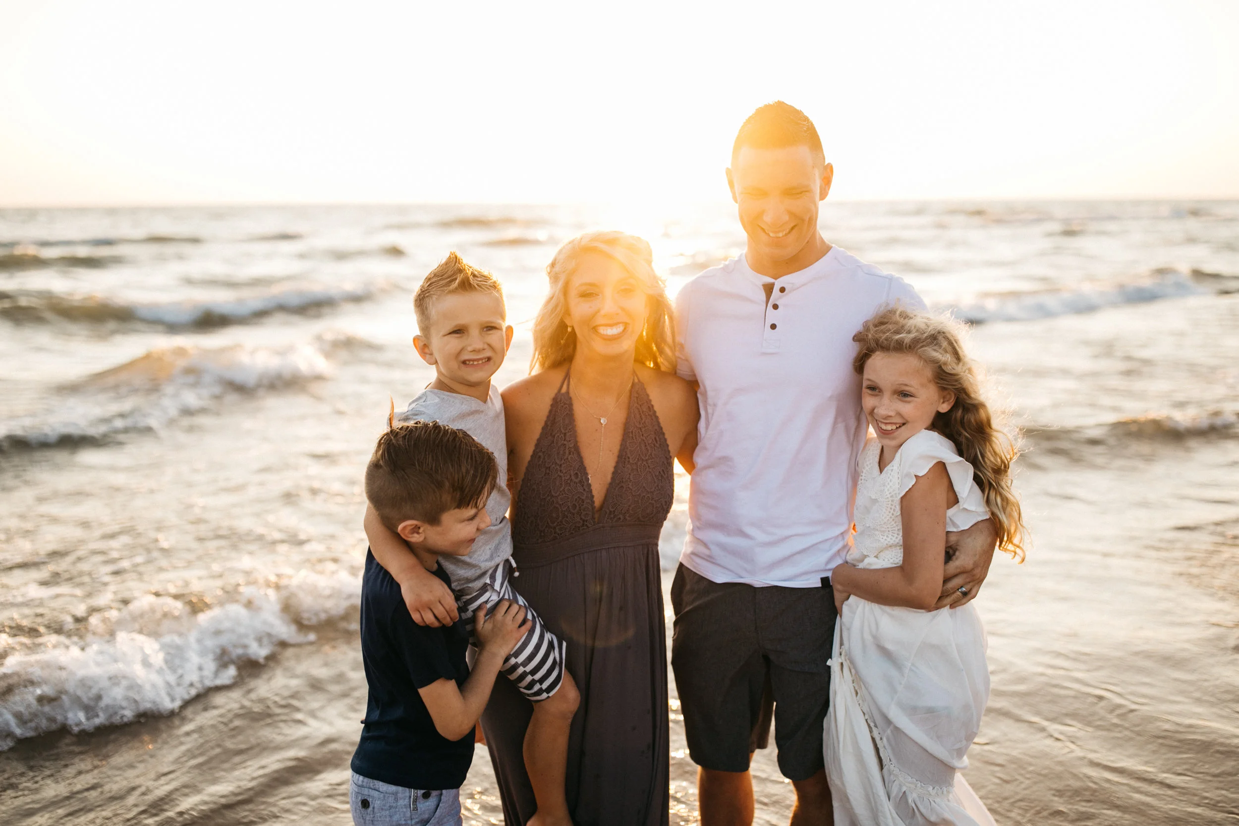 michigan-storytelling-photographer-ludington-mi-state-park-andrews-family-sunset-session-203.jpg