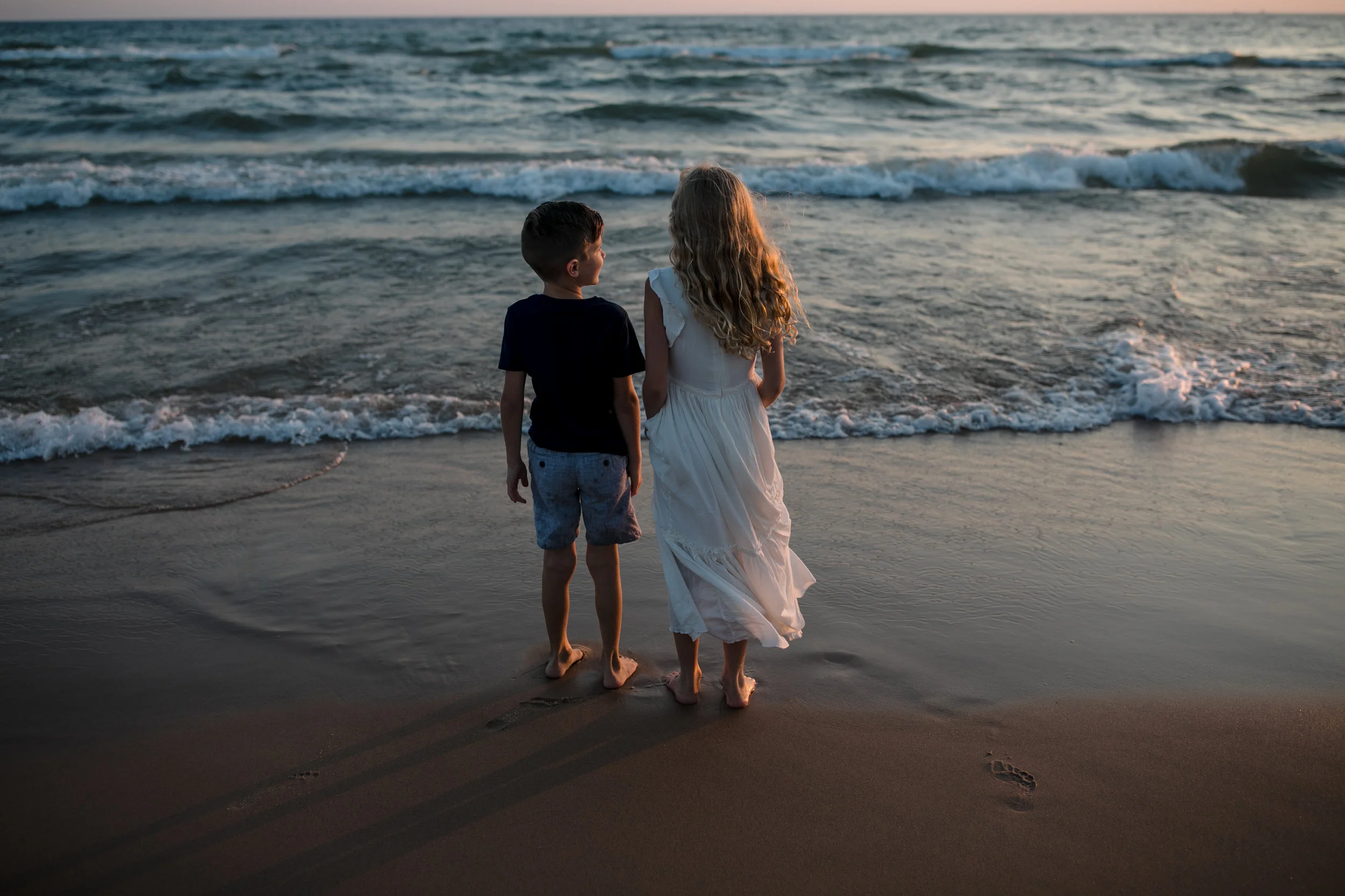 michigan-storytelling-photographer-ludington-mi-state-park-andrews-family-sunset-session-247.jpg