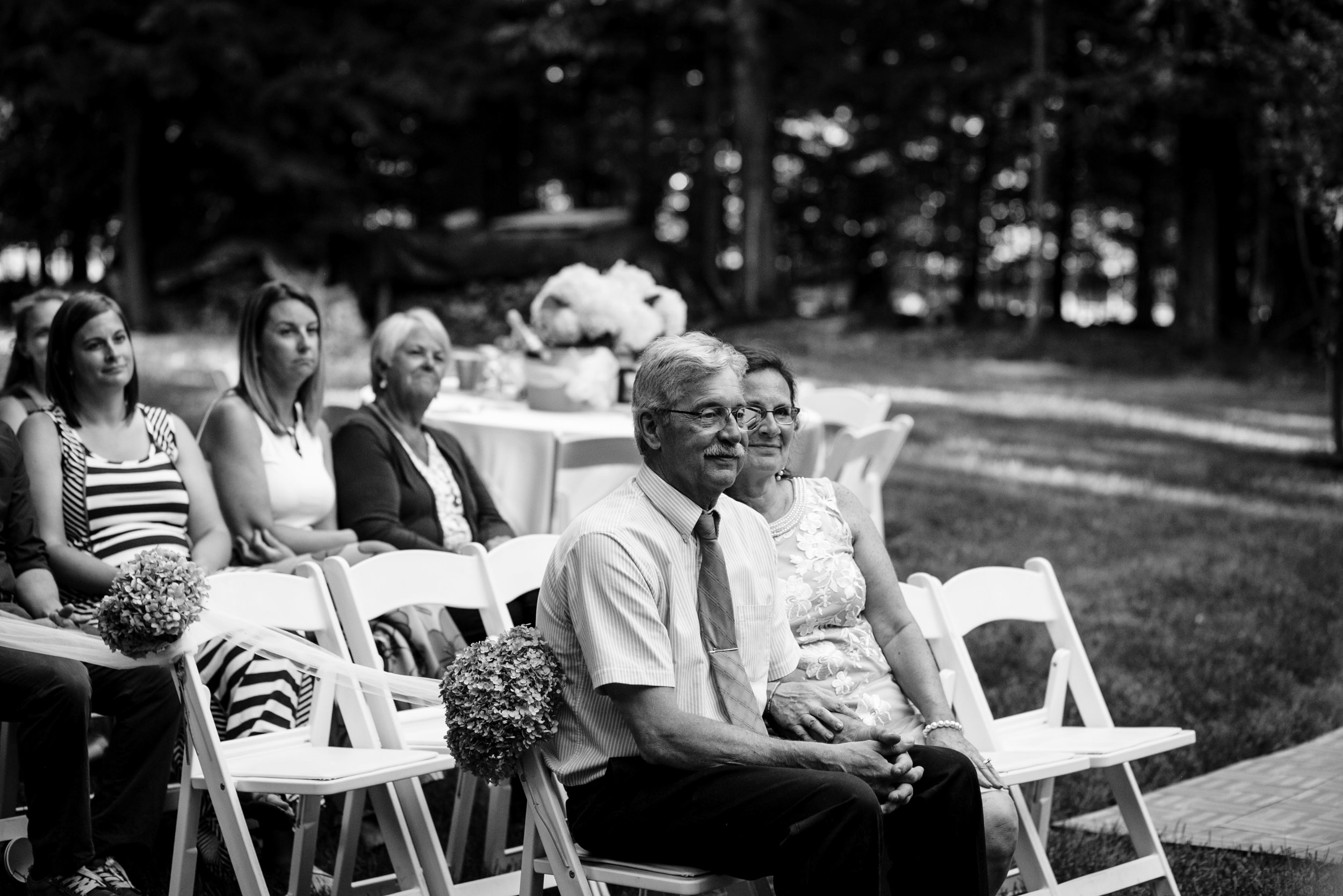 ludington-michigan-intimate-backyard-wedding-jessica-nolan556.jpg