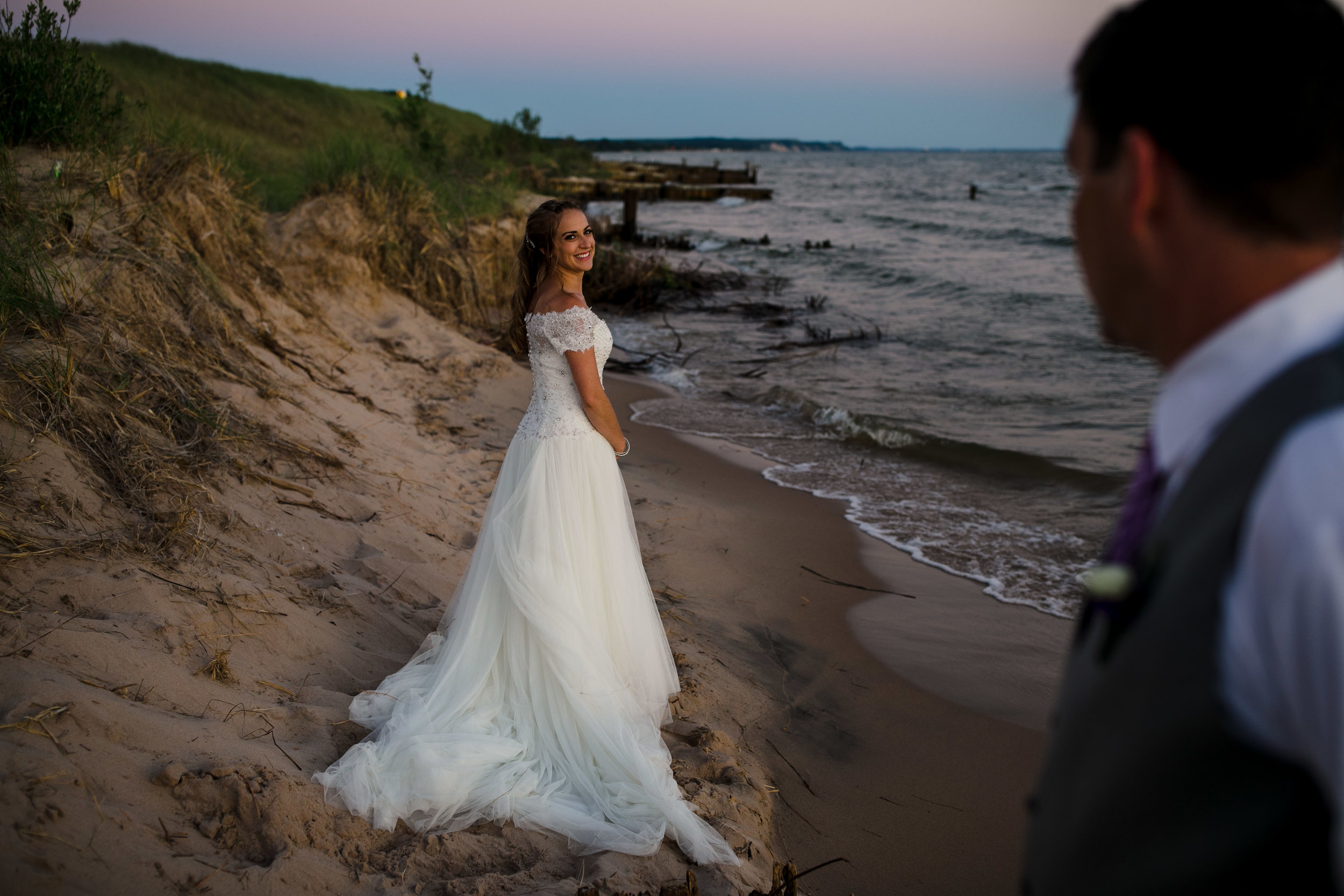 ludington-michigan-intimate-backyard-wedding-jessica-nolan490.jpg