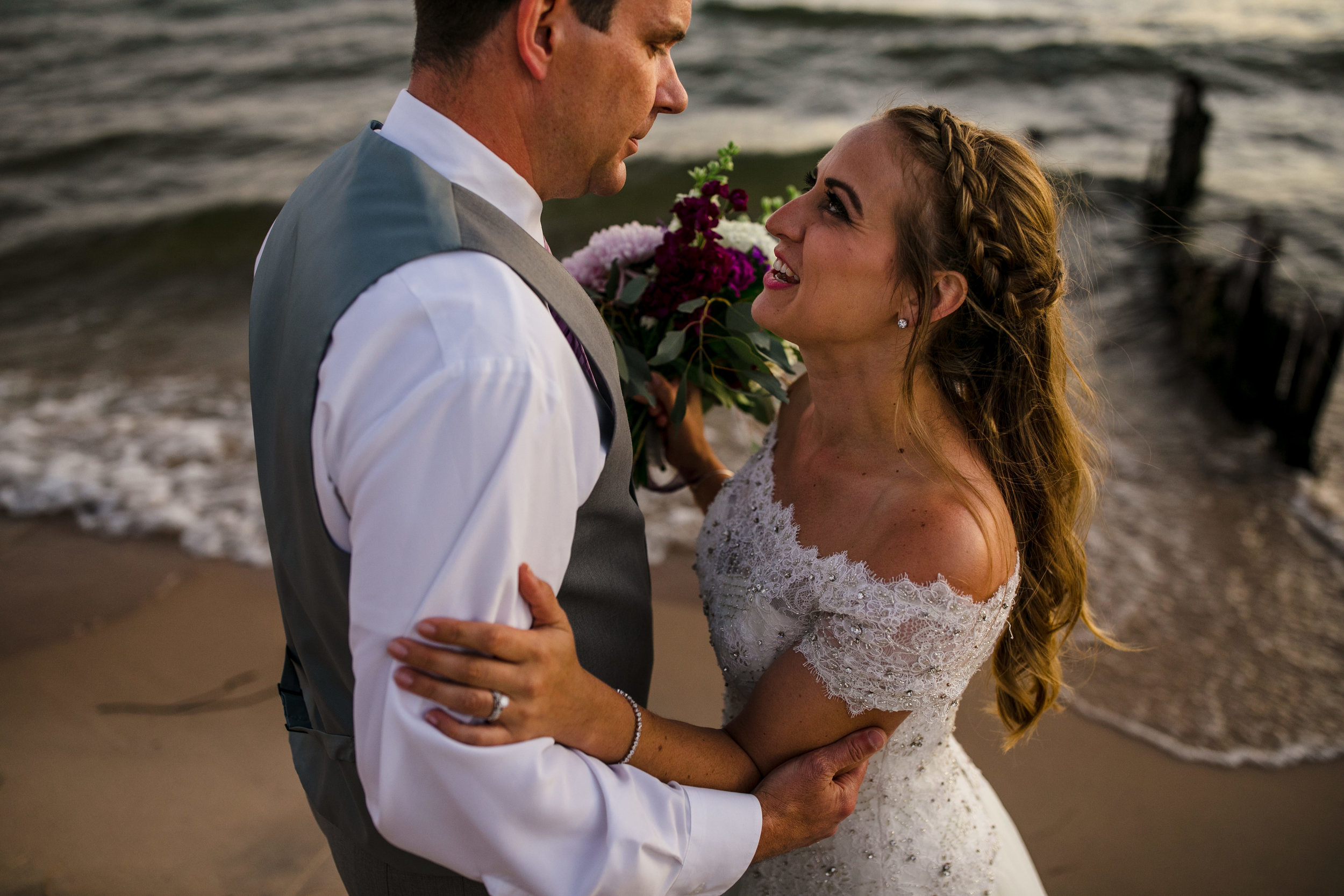 ludington-michigan-intimate-backyard-wedding-jessica-nolan504.jpg