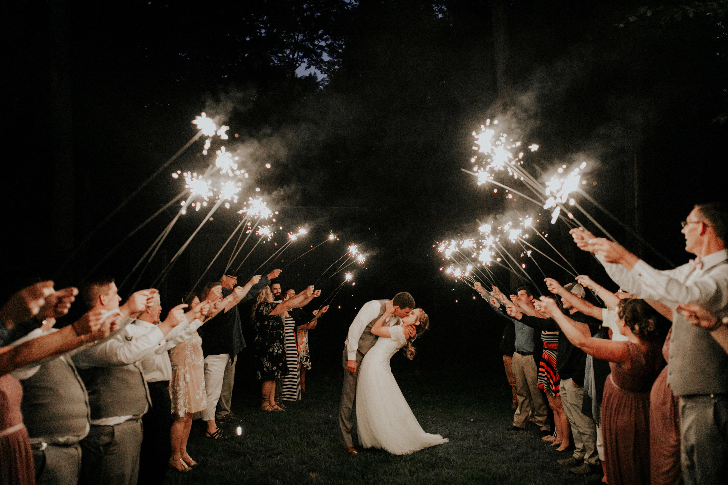 ludington-michigan-intimate-backyard-wedding-jessica-nolan523.jpg