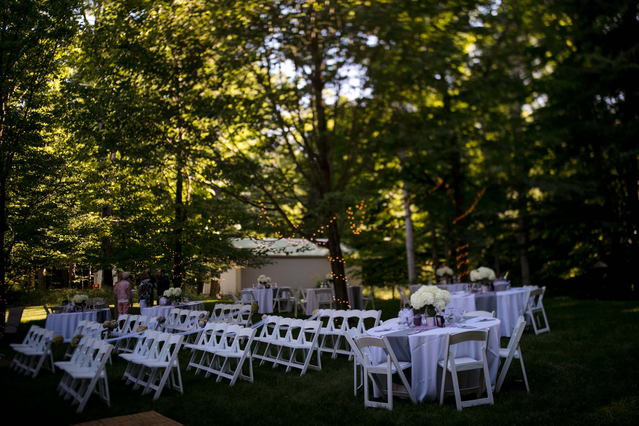 ludington-michigan-intimate-backyard-wedding-jessica-nolan199.jpg