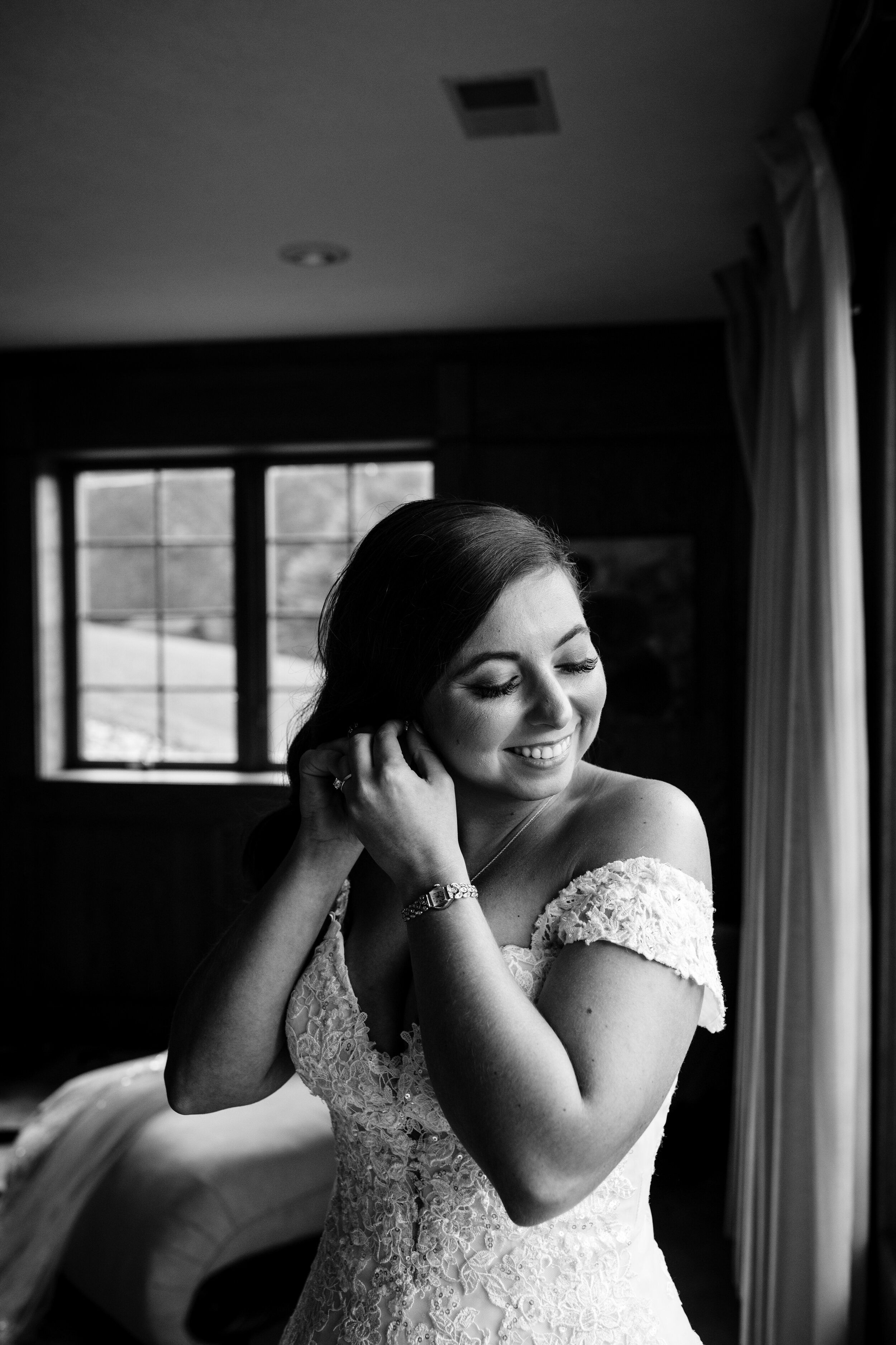 michigan-wedding-photographer-jessicamax-carlymike-9.jpg