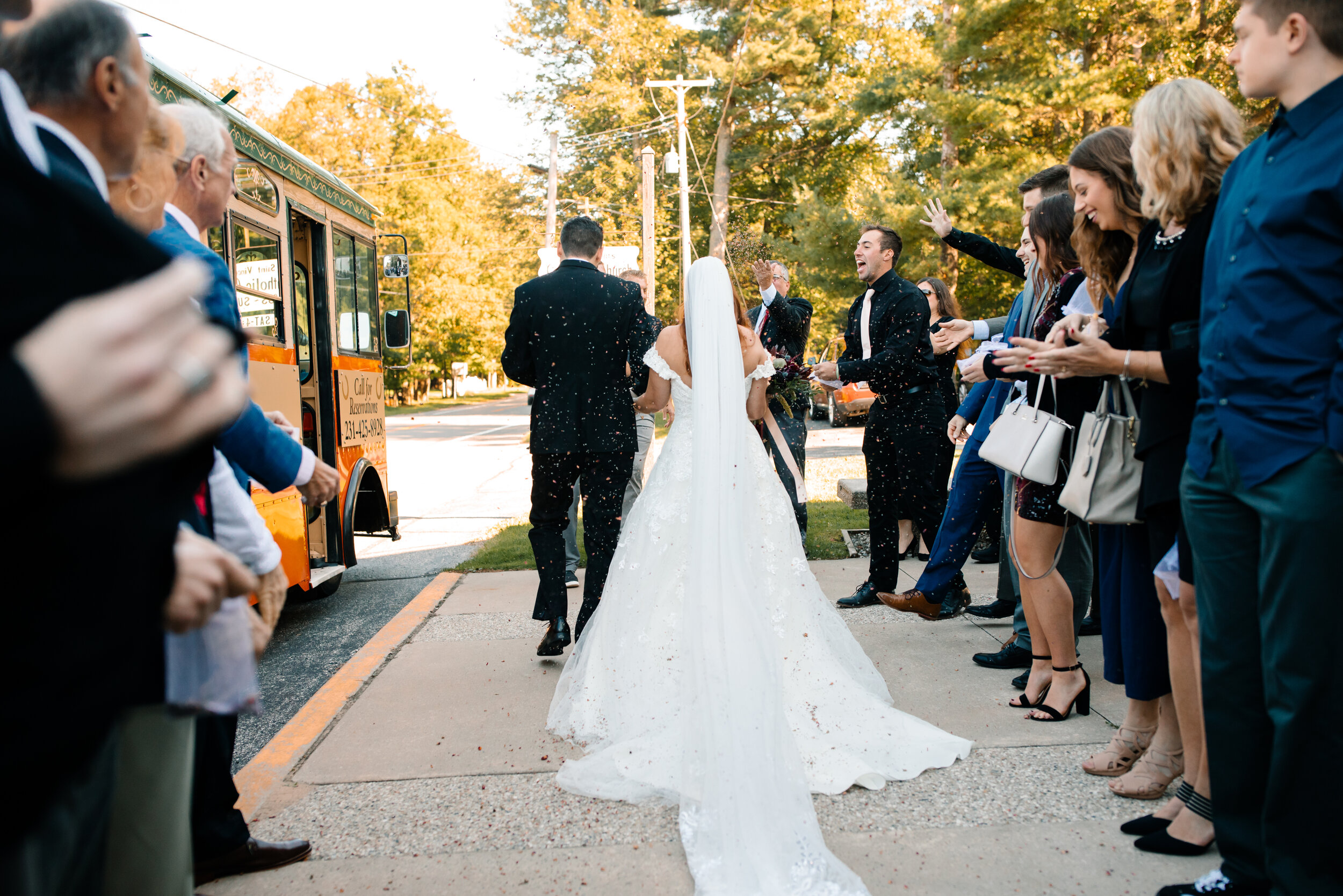 michigan-wedding-photographer-jessicamax-carlymike-20.jpg