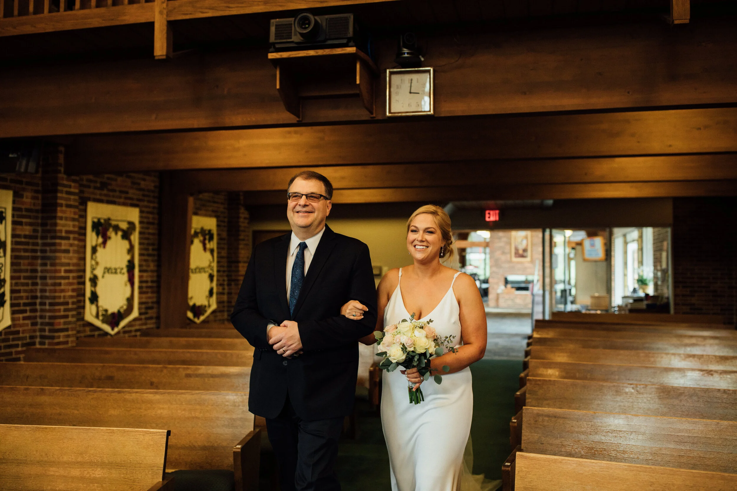 michigan-wedding-photographer-jessica-max-CoreysgettingMaryed-27.jpg