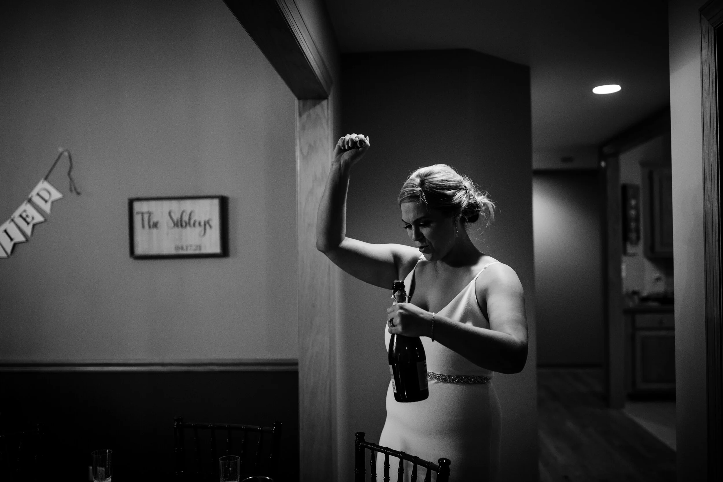 michigan-wedding-photographer-jessica-max-CoreysgettingMaryed-315.jpg