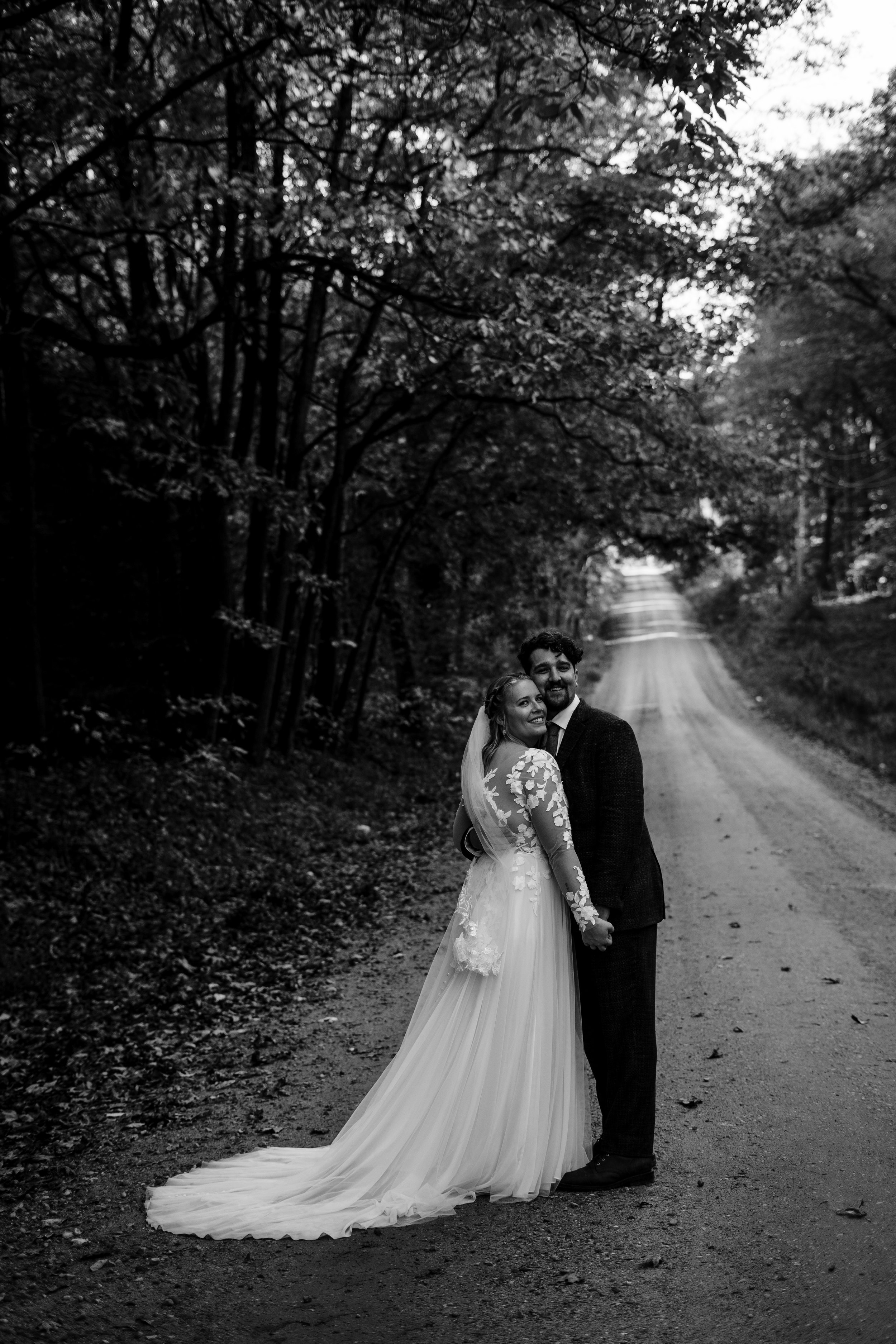 michigan-wedding-photographer-jessica-max-camp-merrie-wood-440.jpg