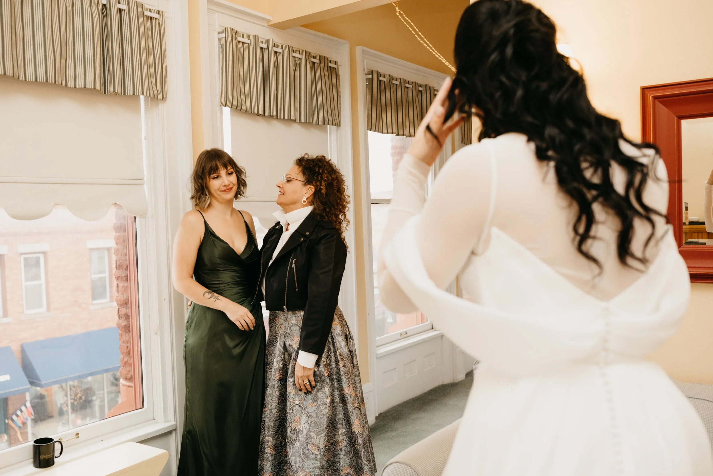 Manistee-Wedding-Photographer-New-Years-Eve-Wedding-34.jpg