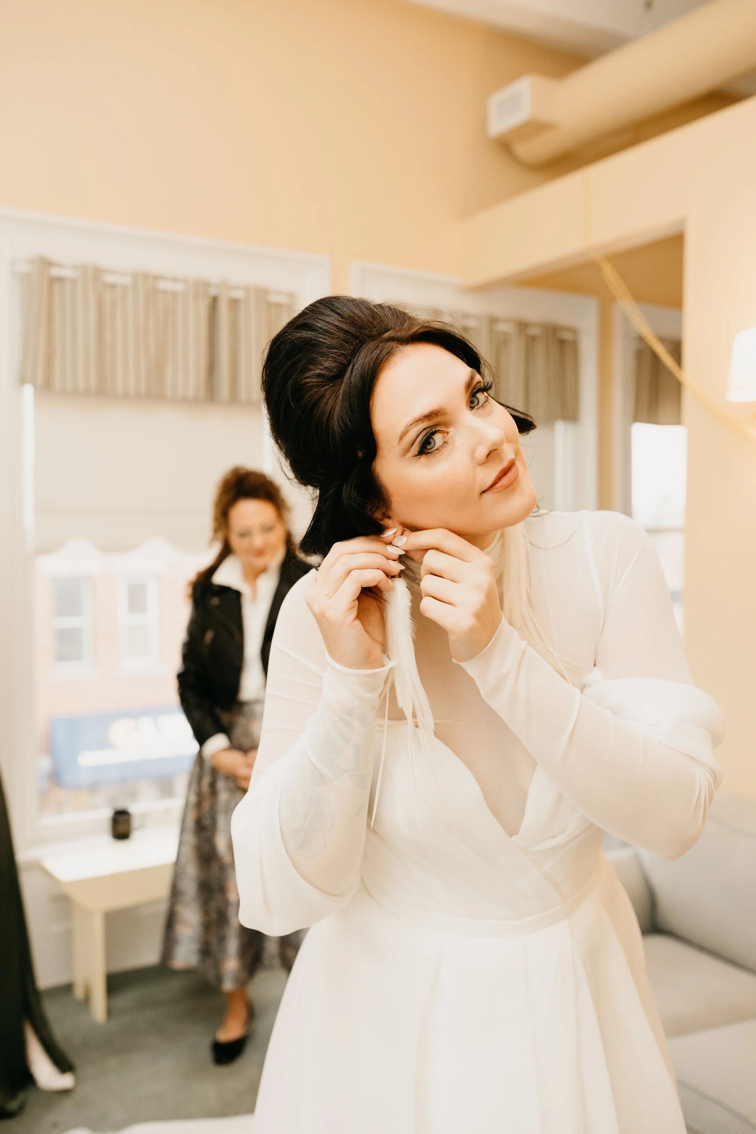 Manistee-Wedding-Photographer-New-Years-Eve-Wedding-42.jpg