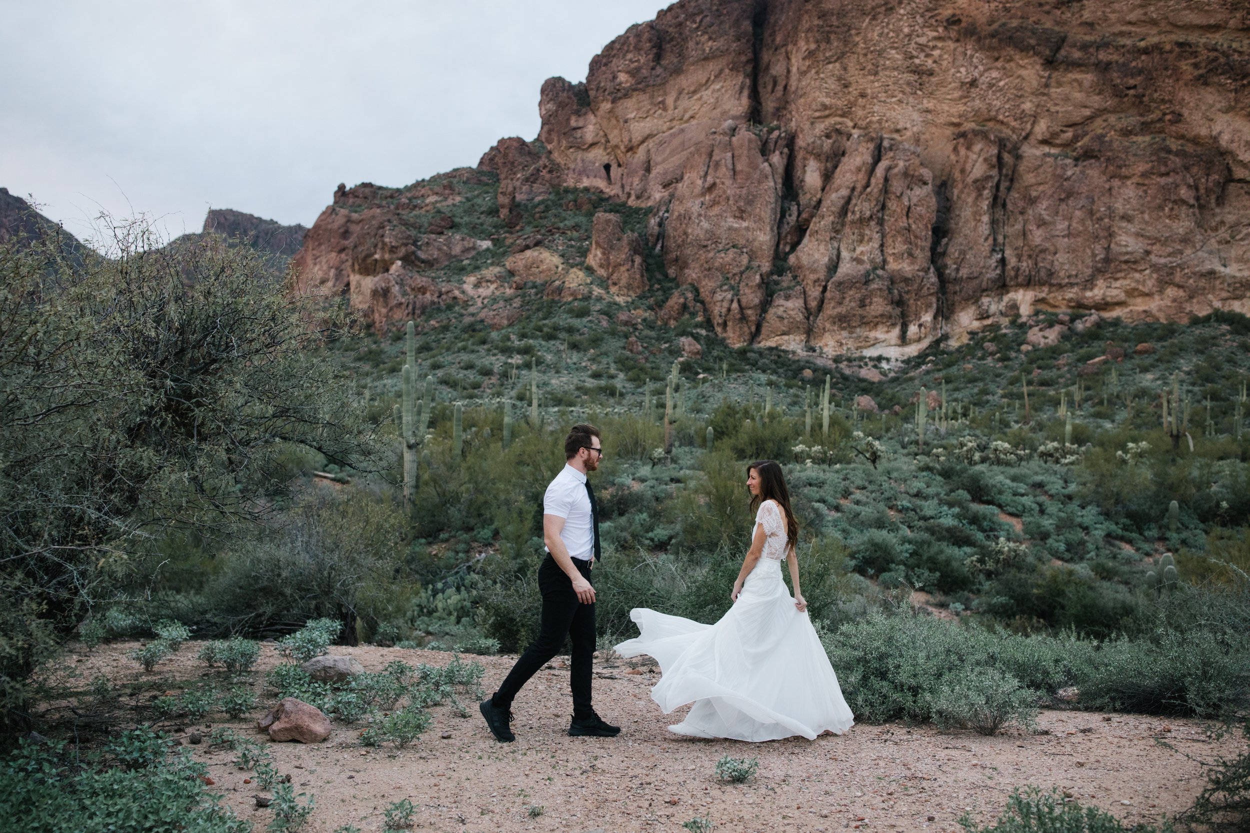 Scottsdale-arizona-wedding-photographer-superstitions-elope-66.jpg