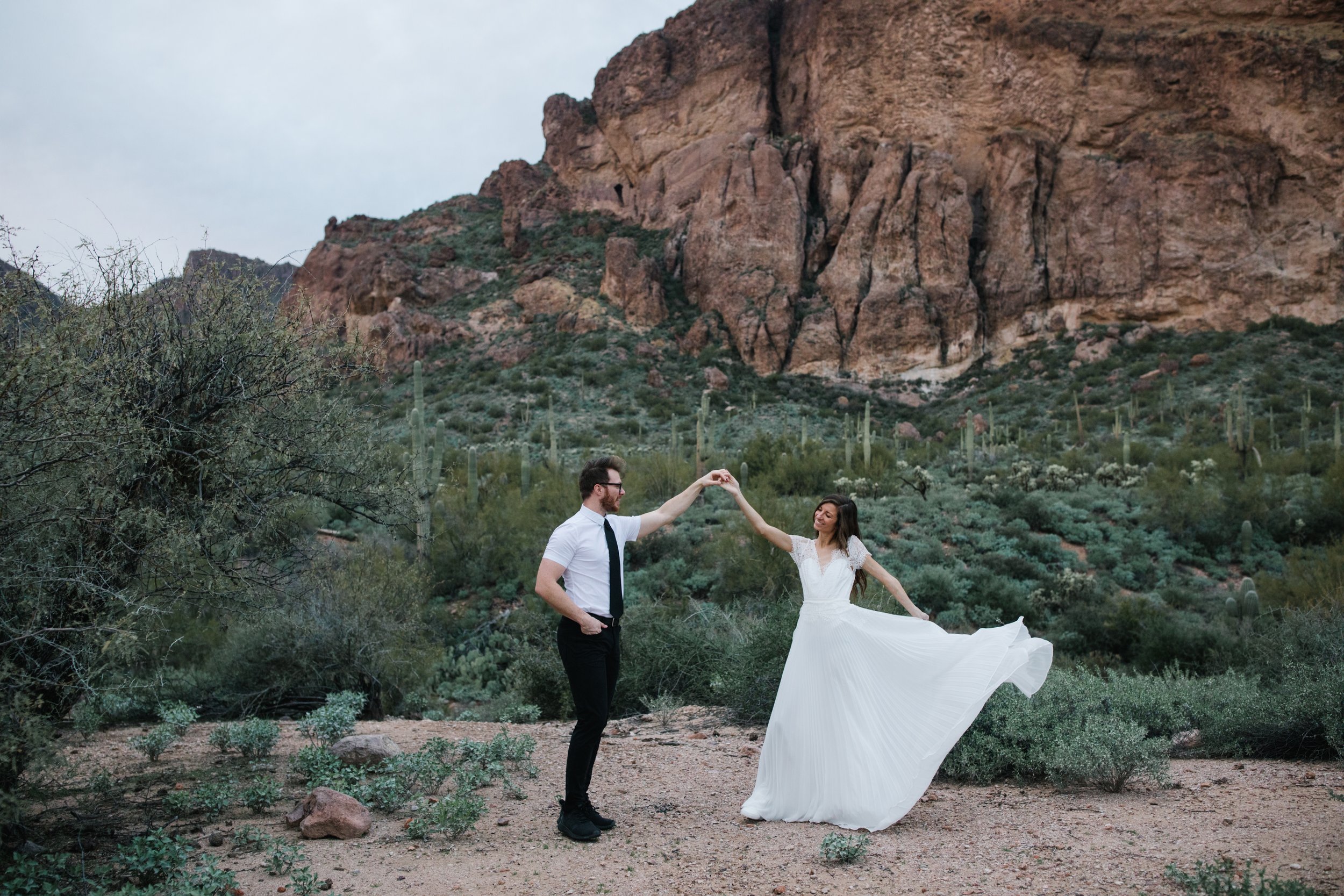 Scottsdale-arizona-wedding-photographer-superstitions-elope-74.jpg