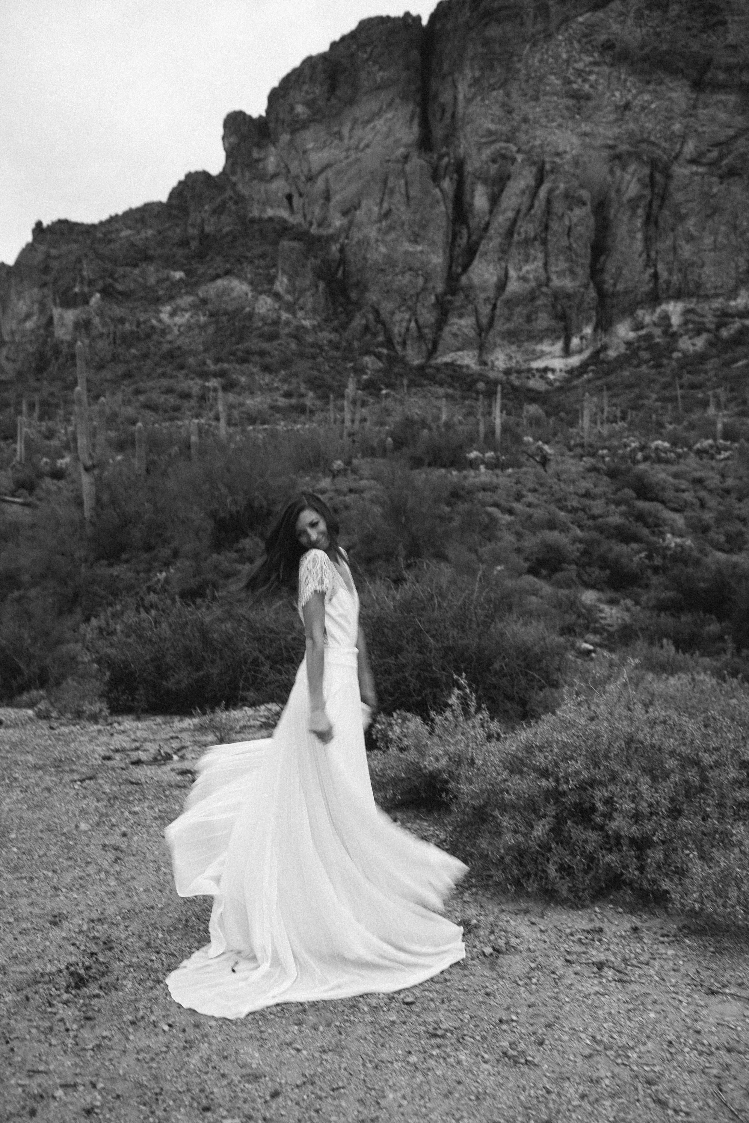 Scottsdale-arizona-wedding-photographer-superstitions-elope-84.jpg