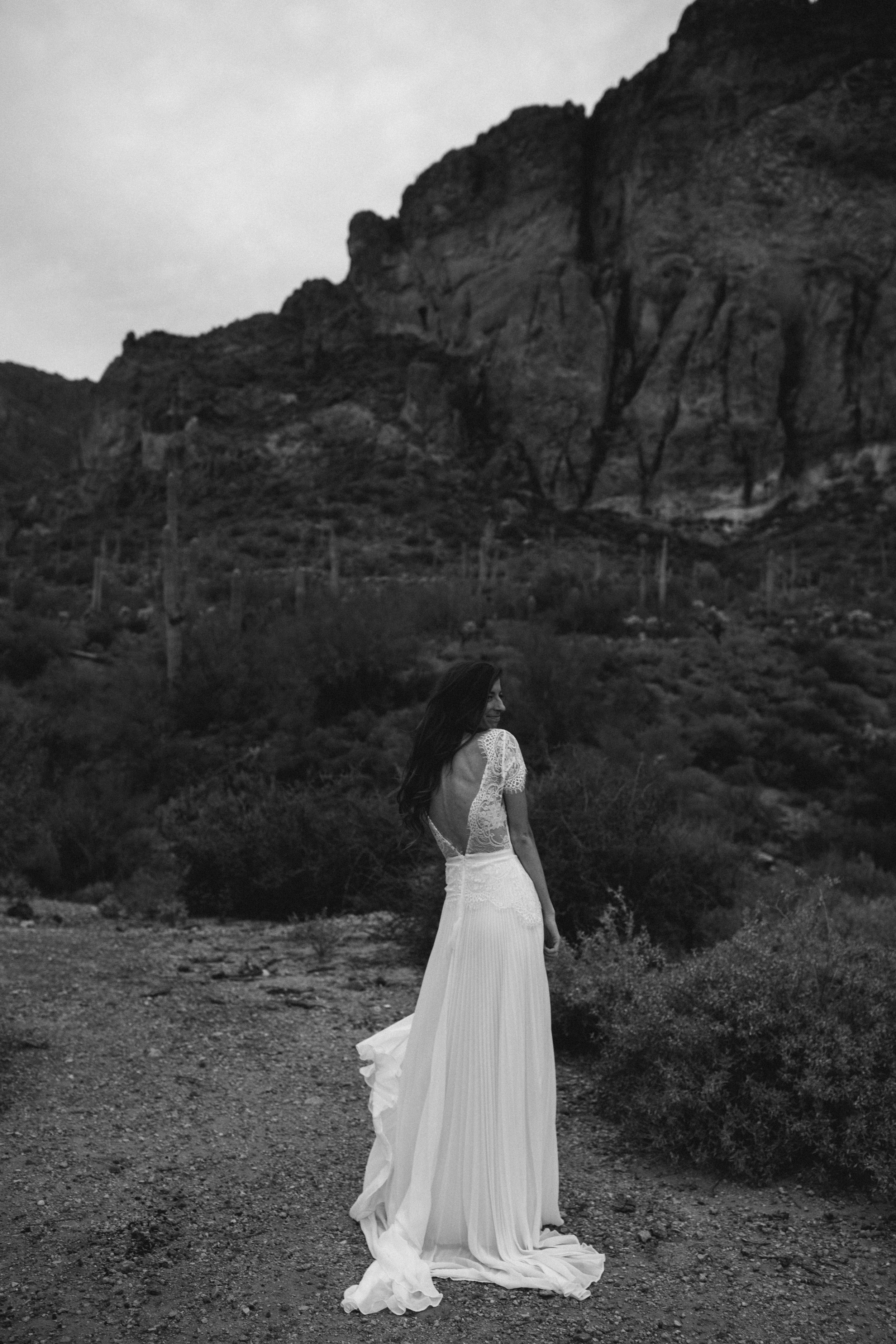 Scottsdale-arizona-wedding-photographer-superstitions-elope-81.jpg