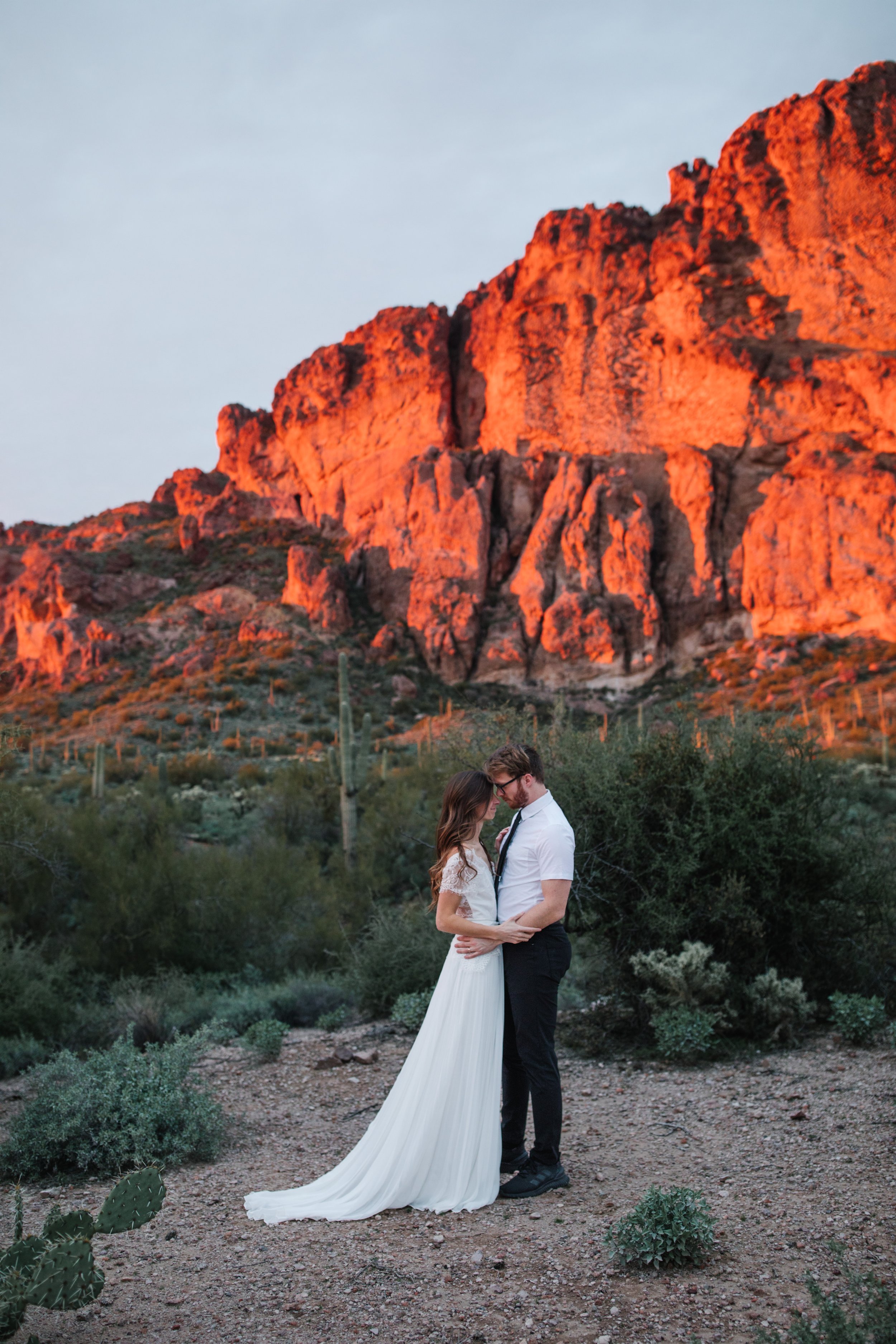 Scottsdale-arizona-wedding-photographer-superstitions-elope-88.jpg