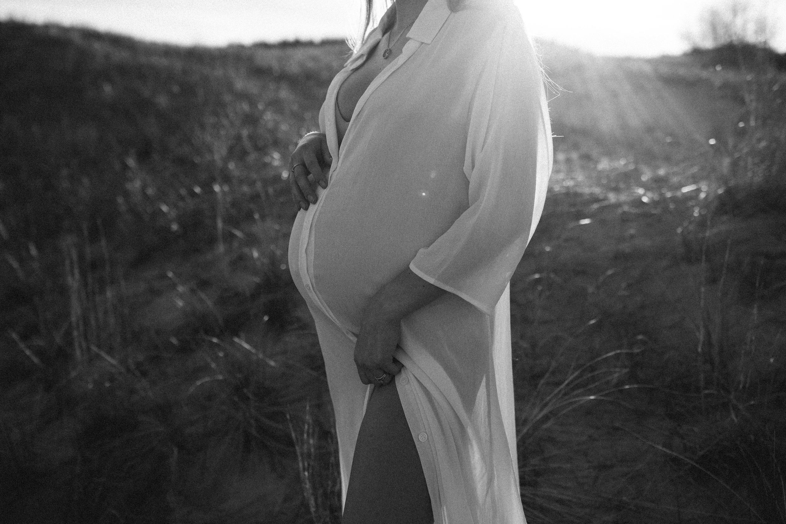 Ludington-Michigan-Photographer-maternity-session-23.jpg