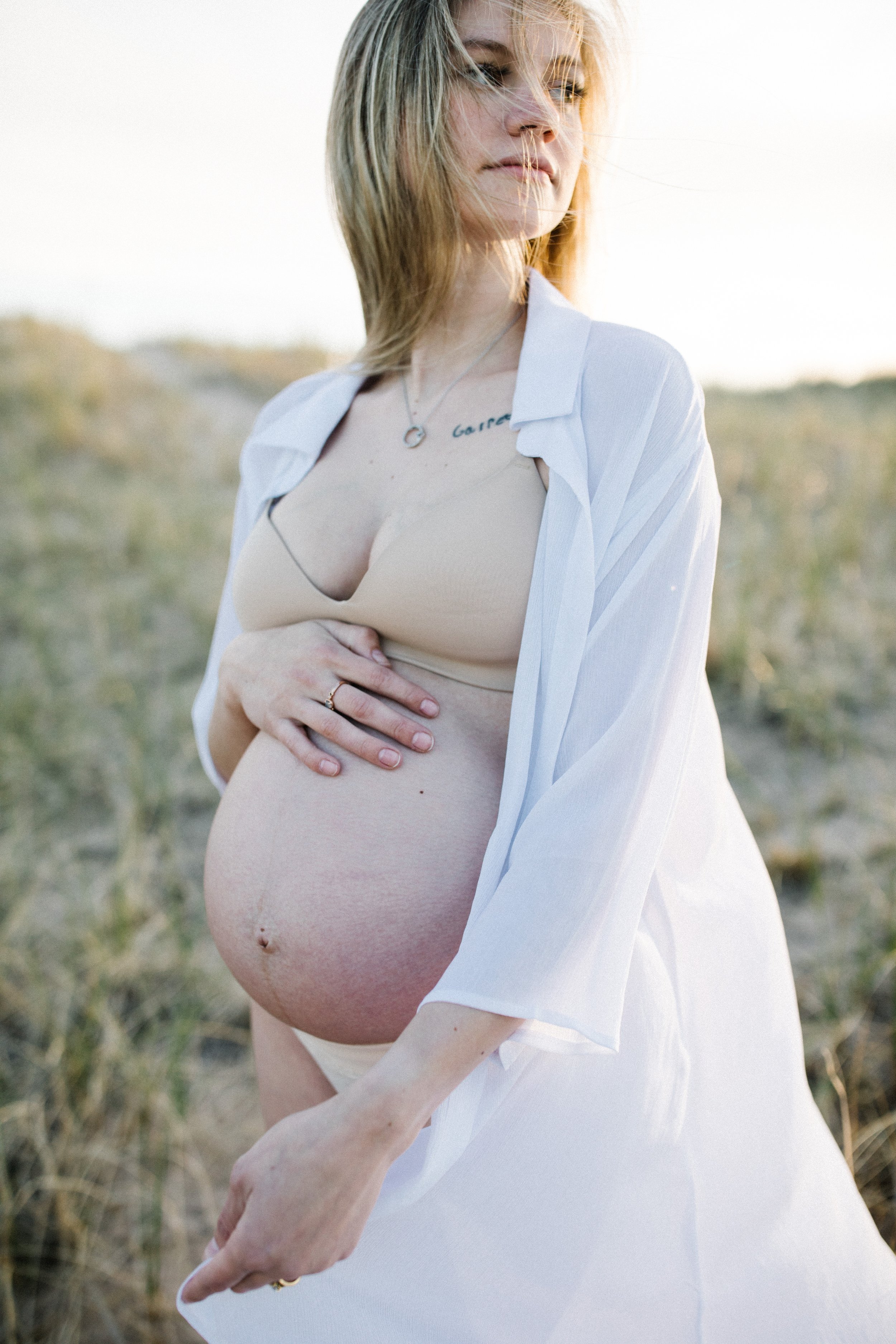 Ludington-Michigan-Photographer-maternity-session-88.jpg