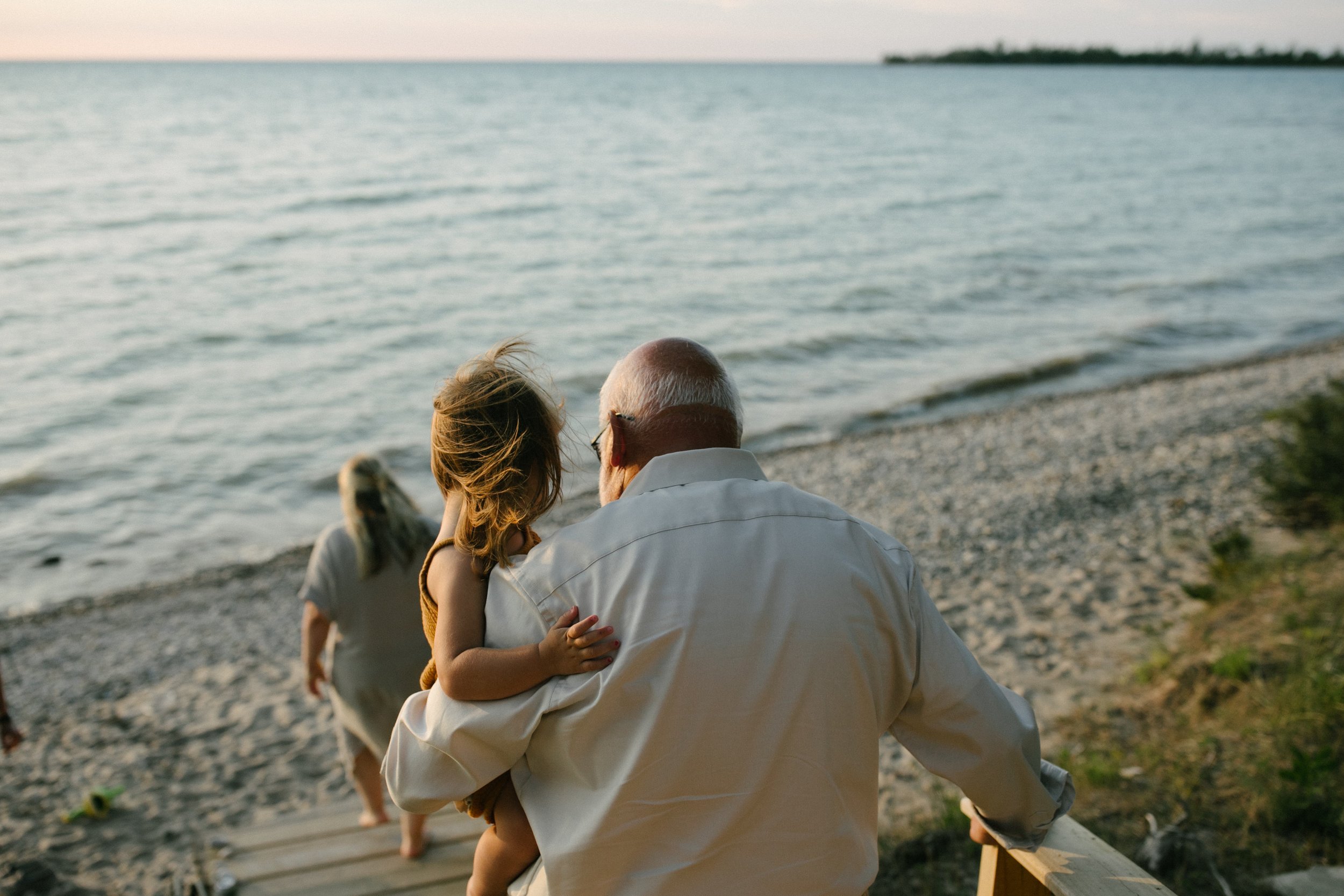 Michigan-Photographer-Charlevoix-extended-family-194.jpg