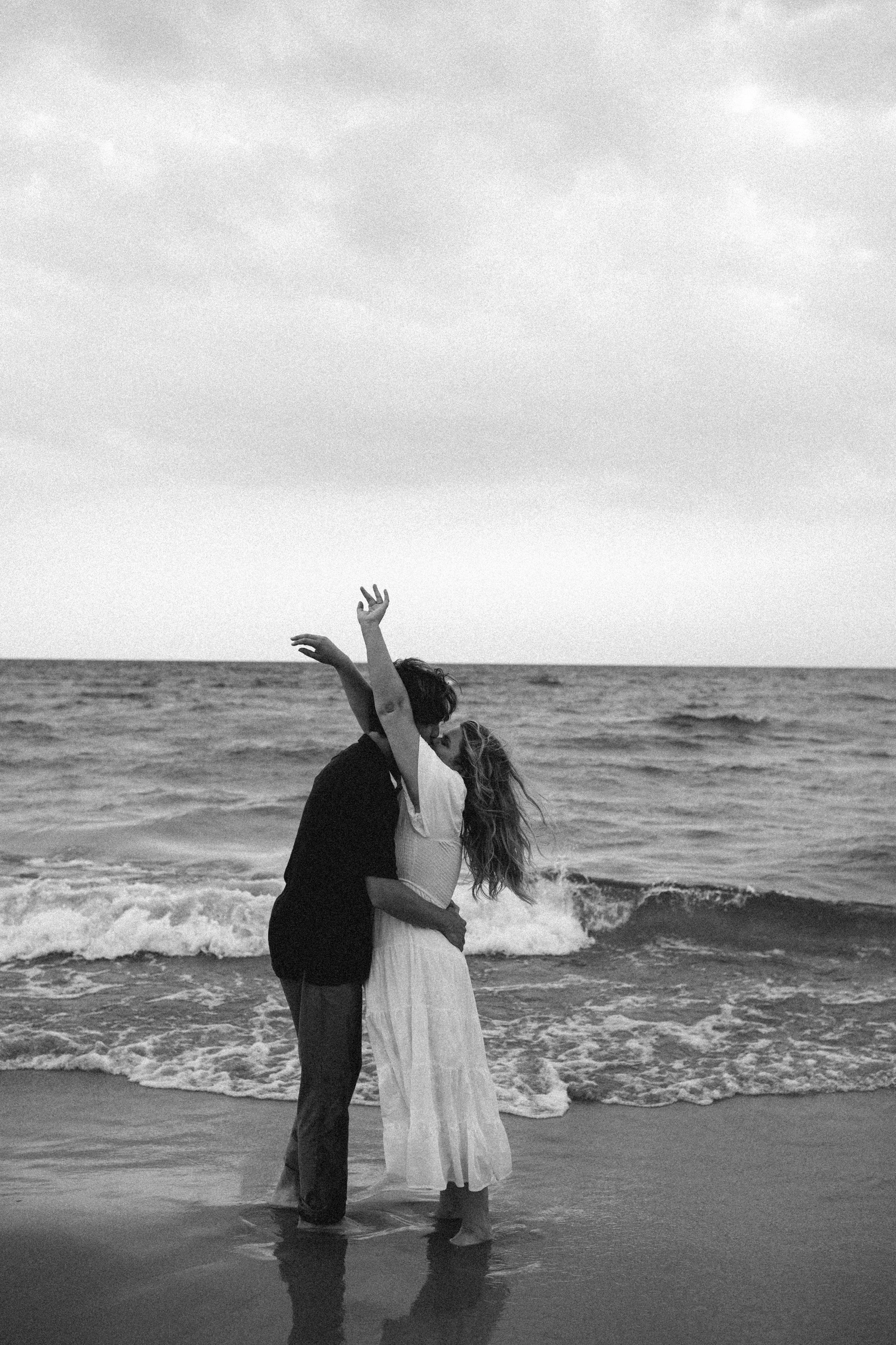Ludington-Photographer-engagement-session-89.jpg