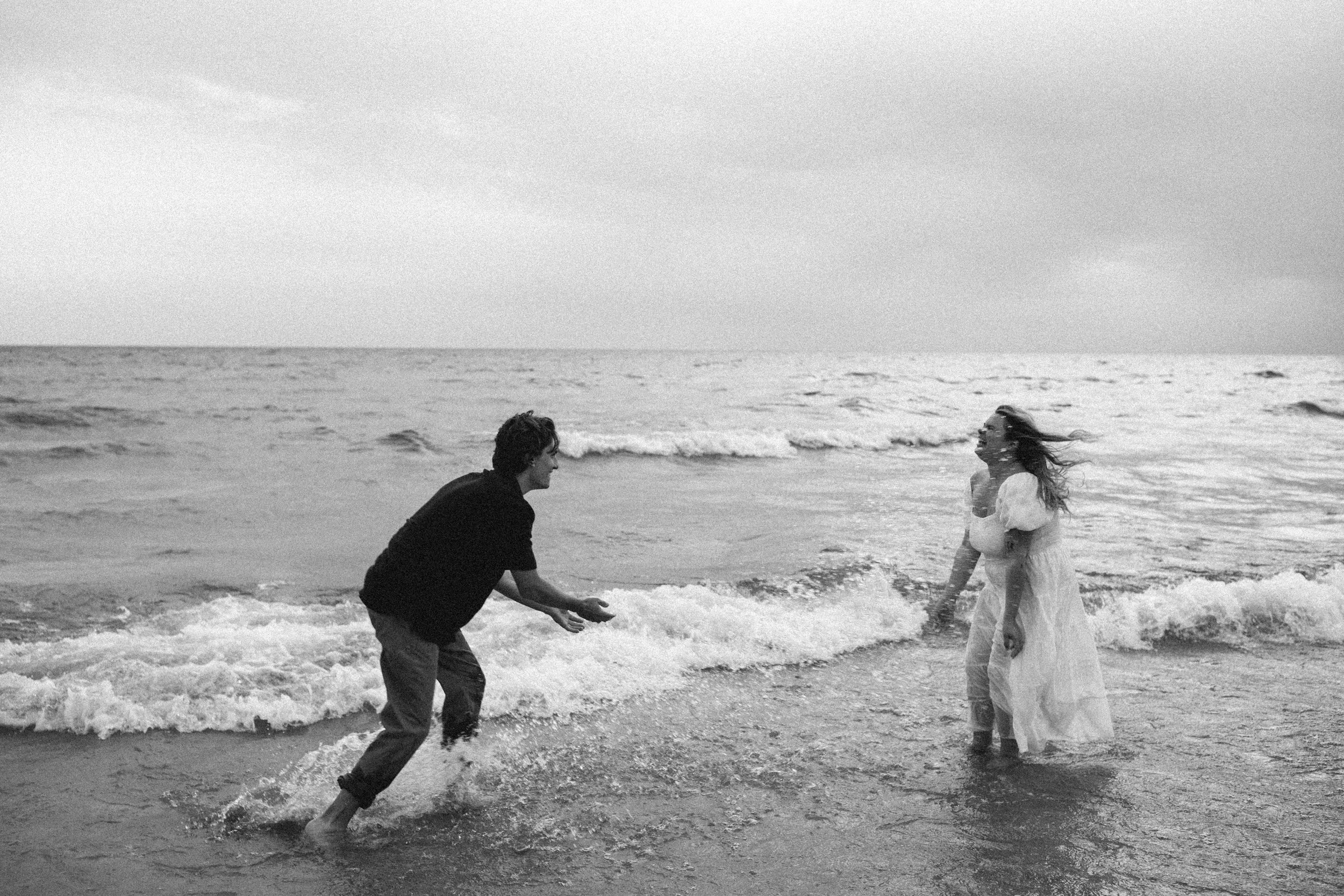 Ludington-Photographer-engagement-session-121.jpg