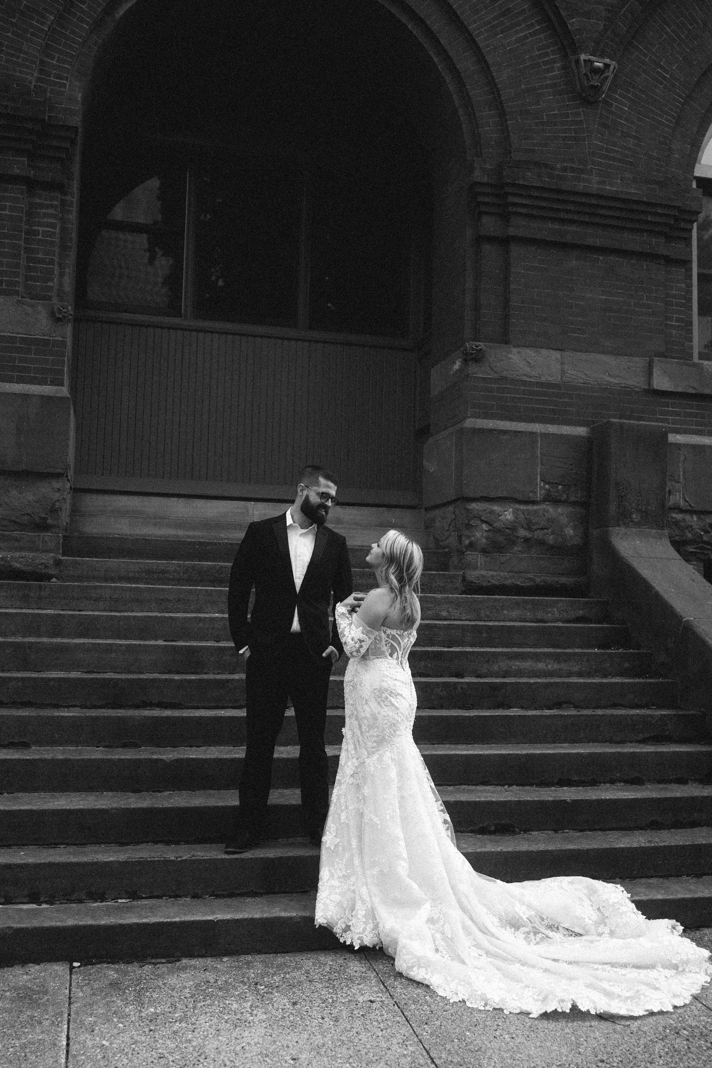 Michigan-Photographer-Ludington-Courthouse-Elopement-192.jpg