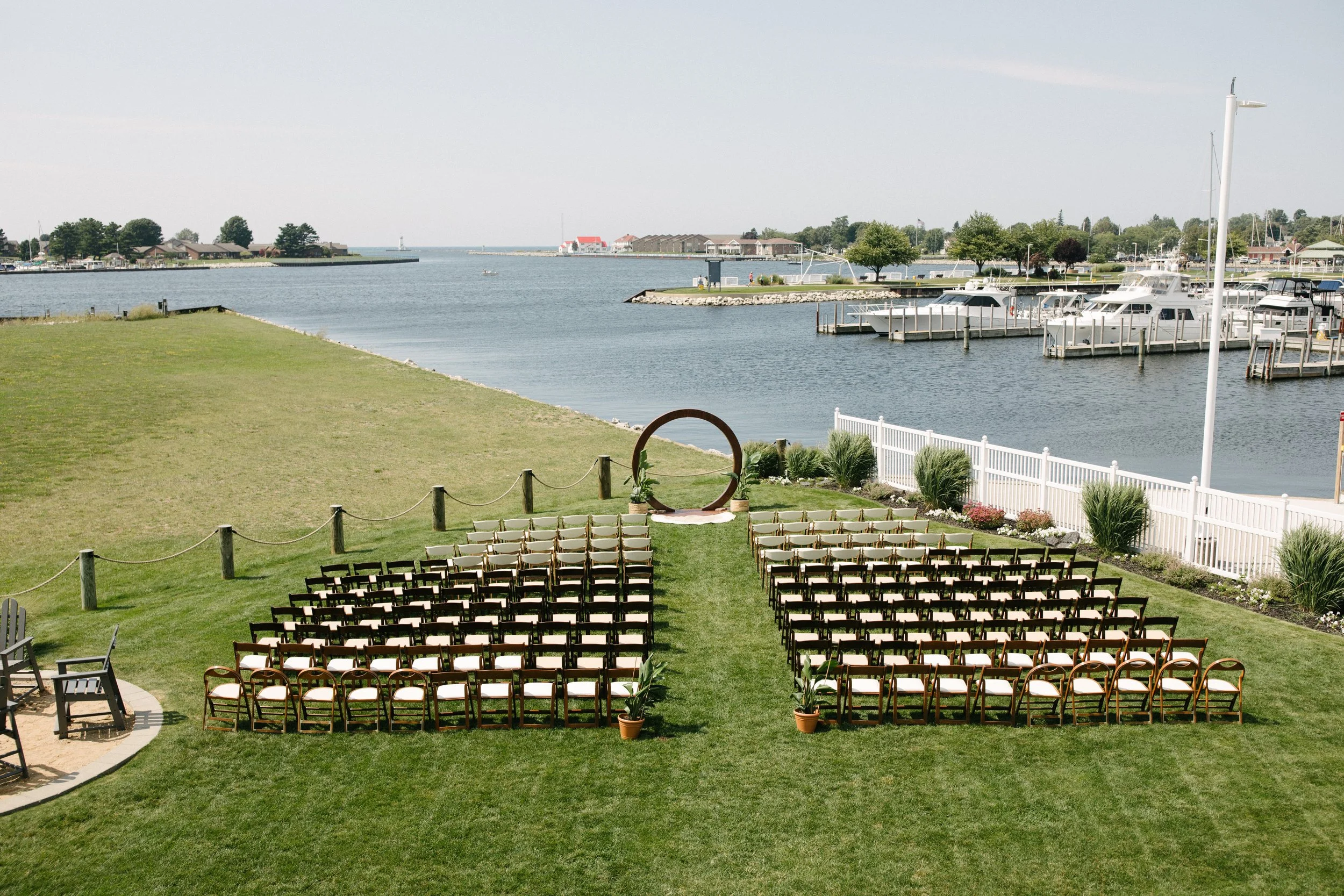 Michigan-Photographer-Ludington-The-Lake-House-Wedding-125.jpg