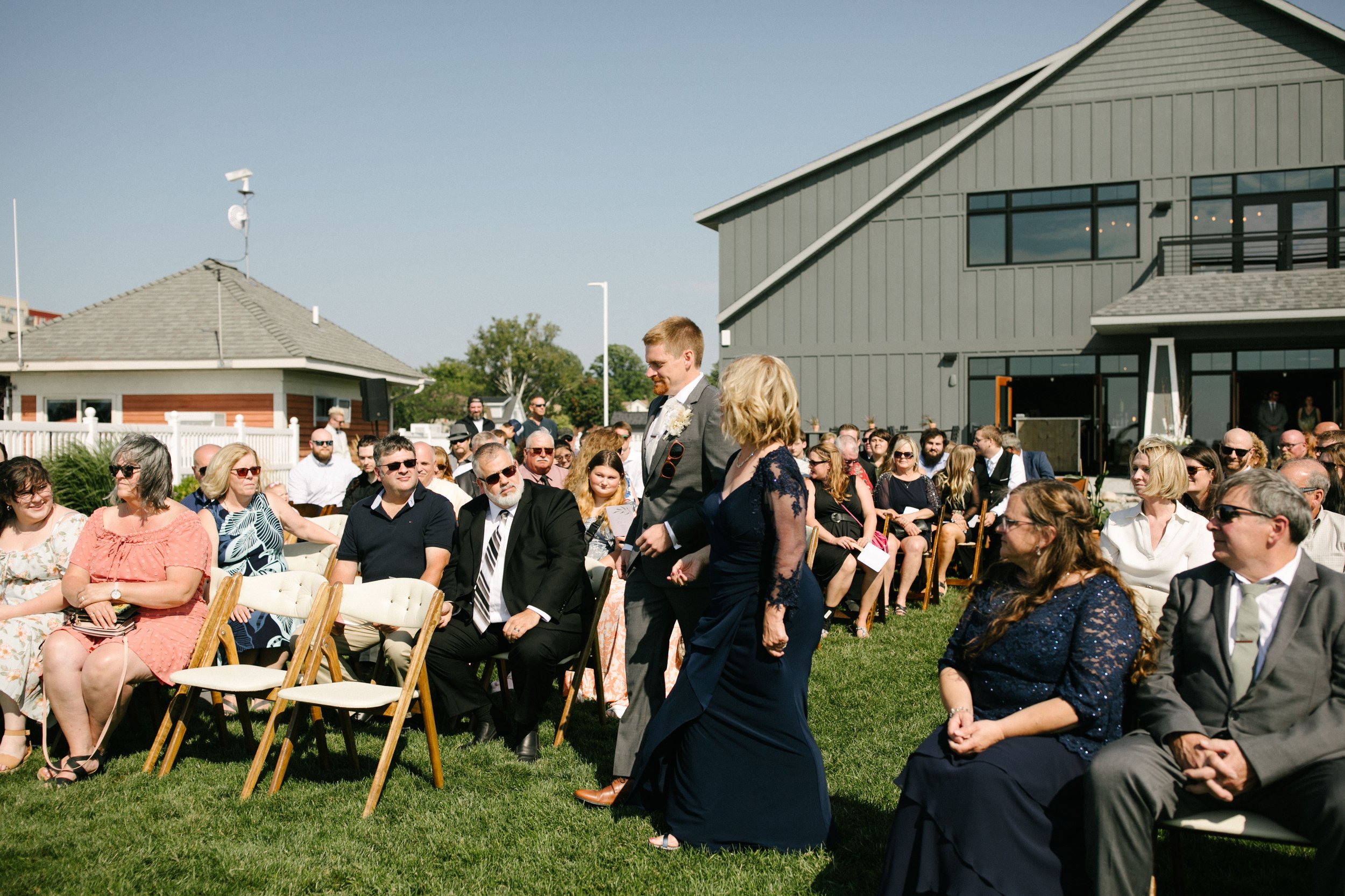 Michigan-Photographer-Ludington-The-Lake-House-Wedding-209.jpg