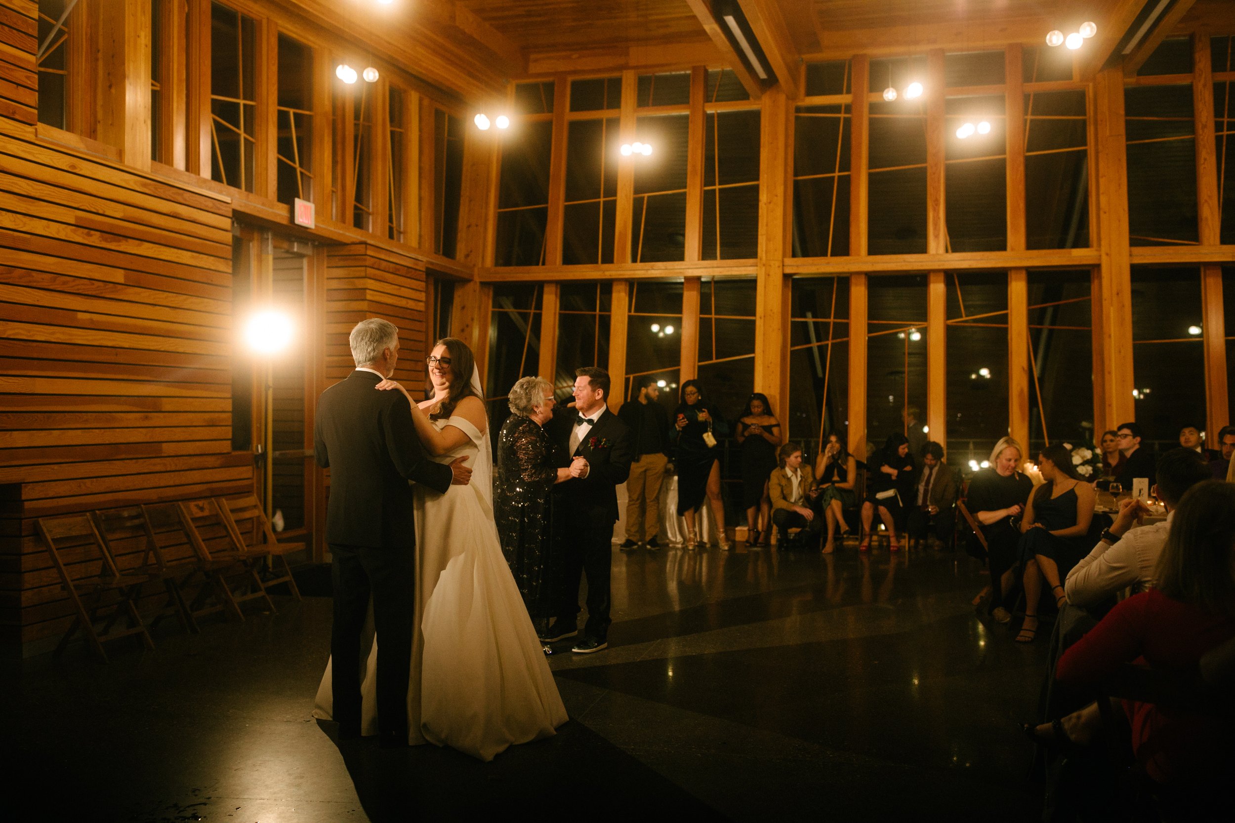 michigan-photographer-bissell-treehouse-wedding-48.jpg