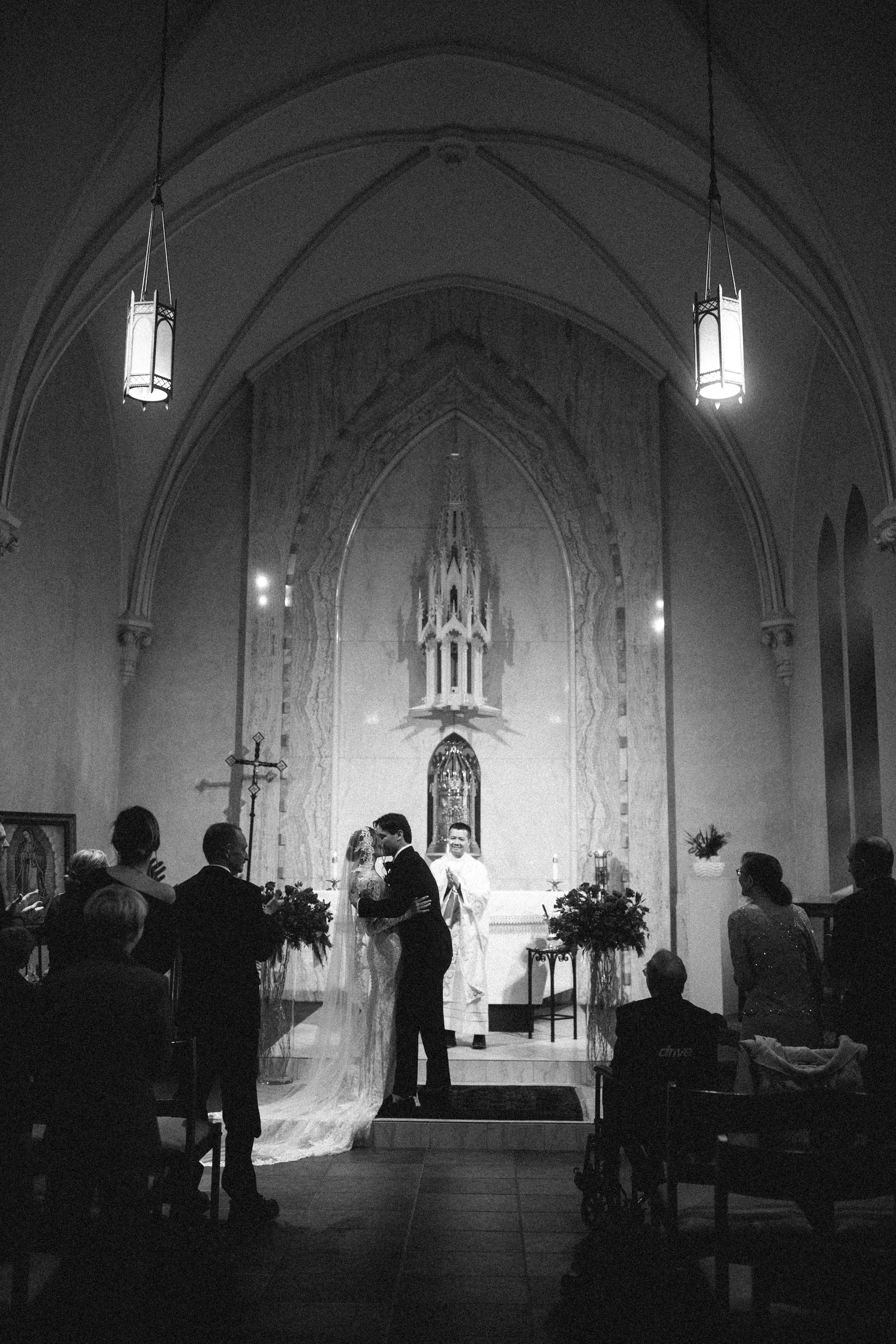 michigan-photographer-Grand-Rapids-Wedding-130.jpg