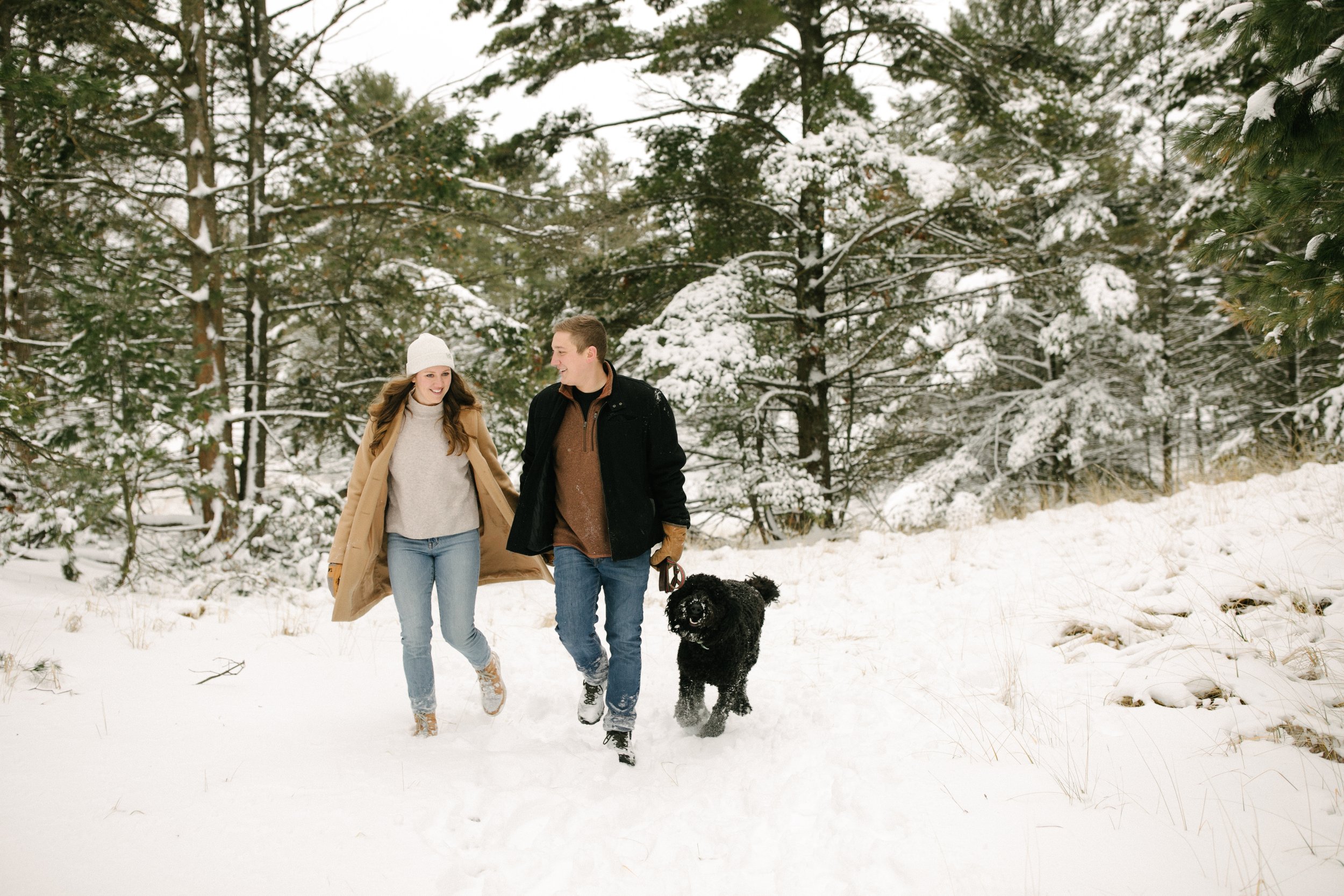 Michigan-Photographerwomens-couples-winter-session-44.jpg