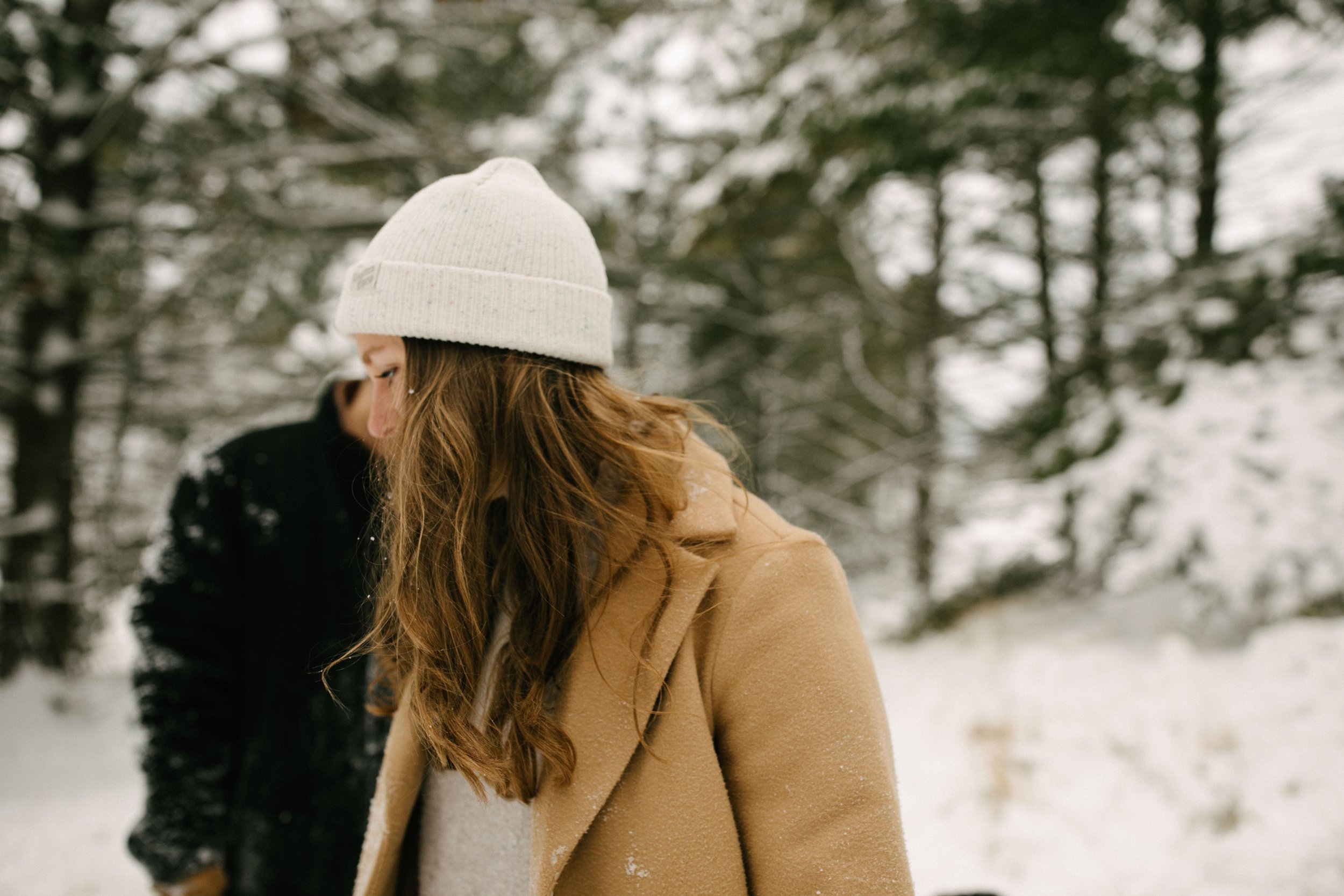 Michigan-Photographerwomens-couples-winter-session-76.jpg