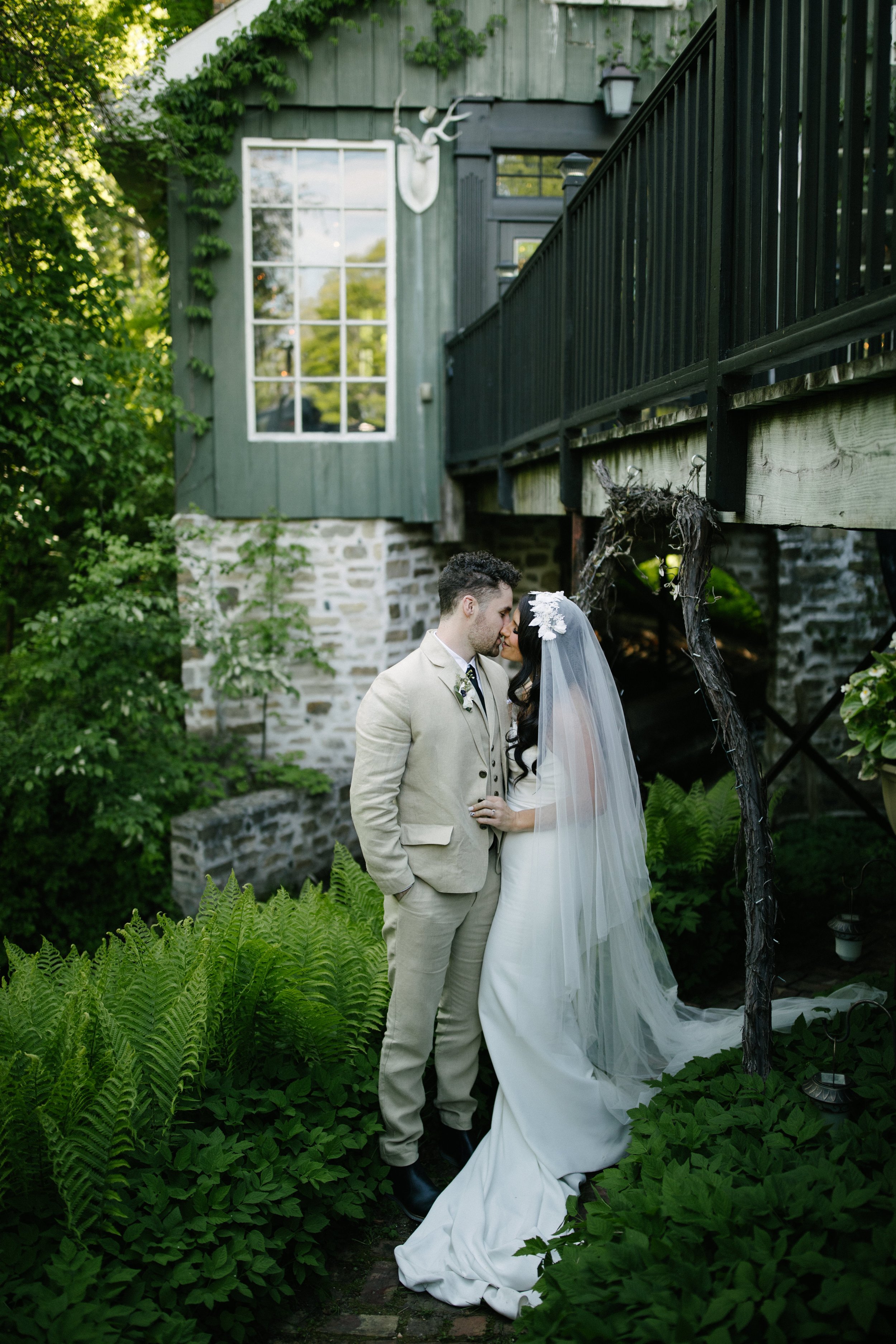 northern-michigan-wedding-photographer-northport-intimate-wedding-347.jpg