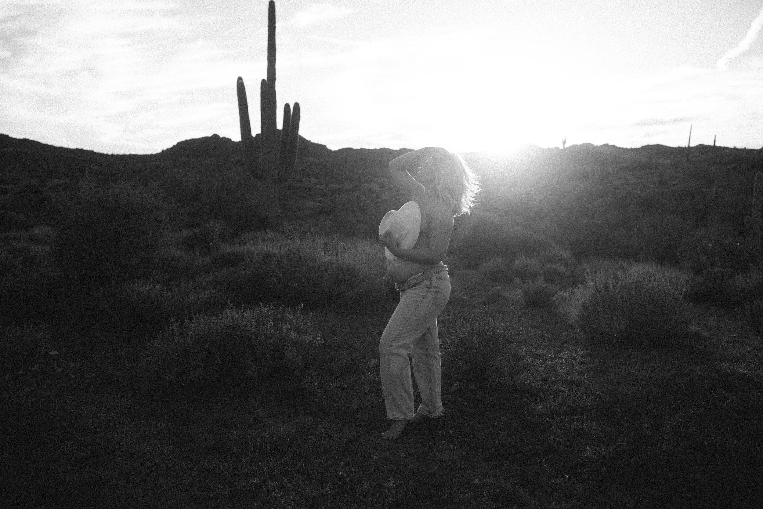 Arizona-Film-Photographer-Superstitions-Maternity-132.jpg