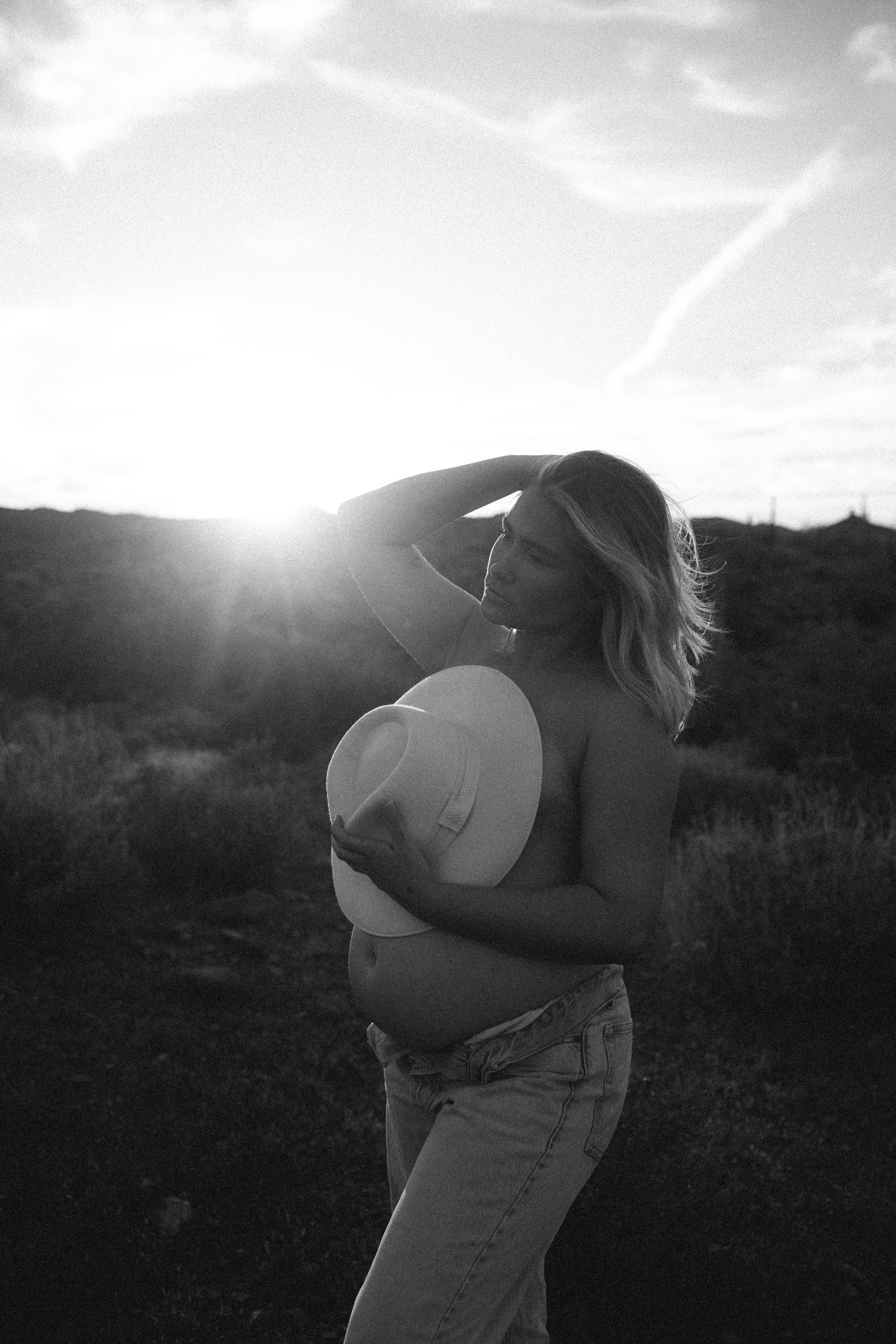 Arizona-Film-Photographer-Superstitions-Maternity-134.jpg