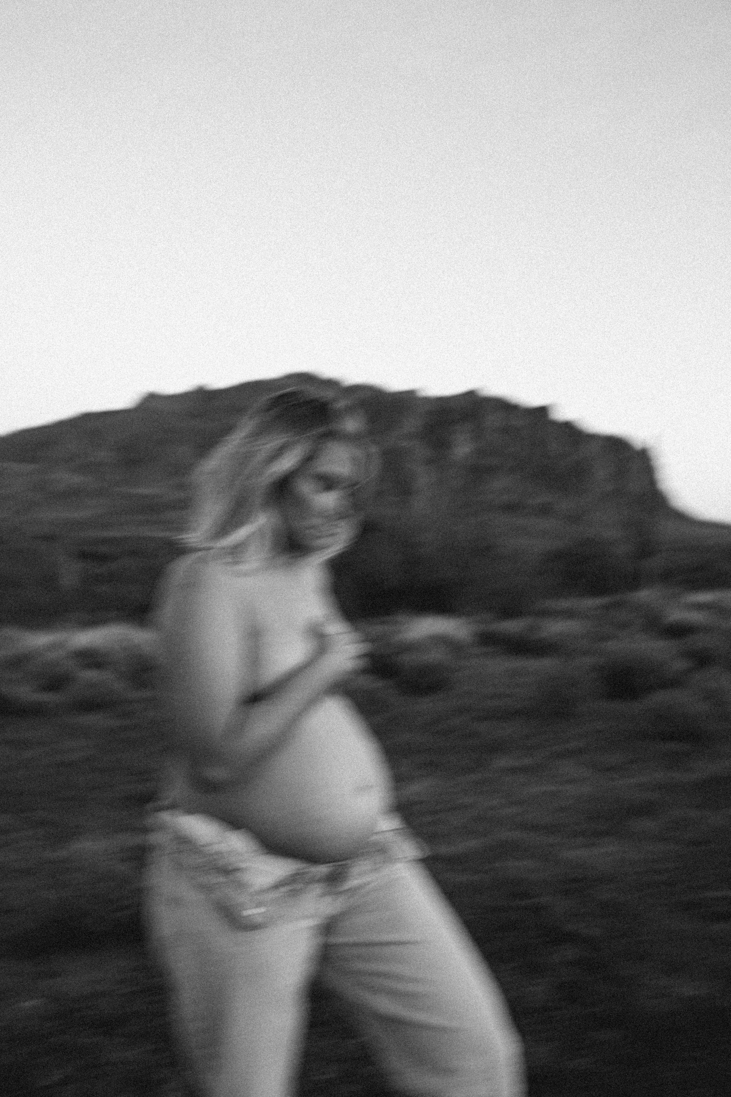 Arizona-Film-Photographer-Superstitions-Maternity-201.jpg