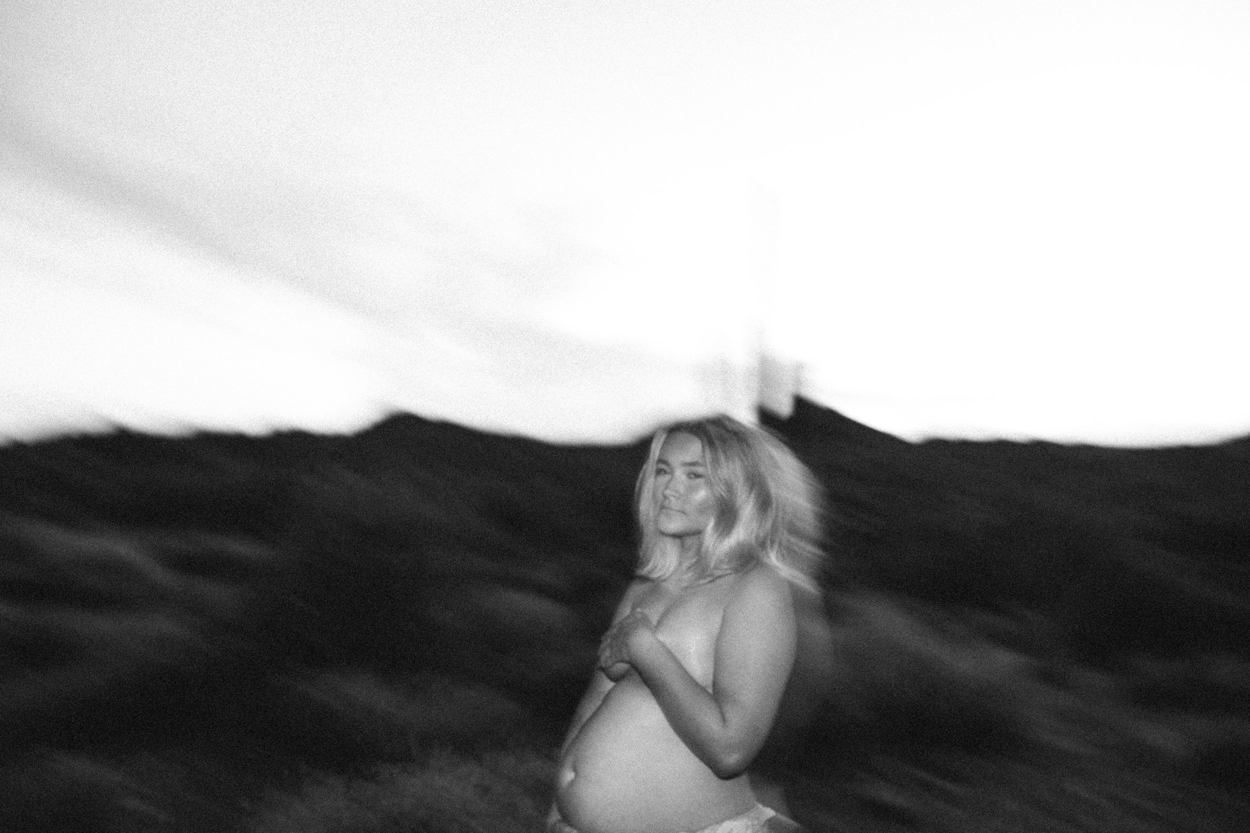 Arizona-Film-Photographer-Superstitions-Maternity-208.jpg