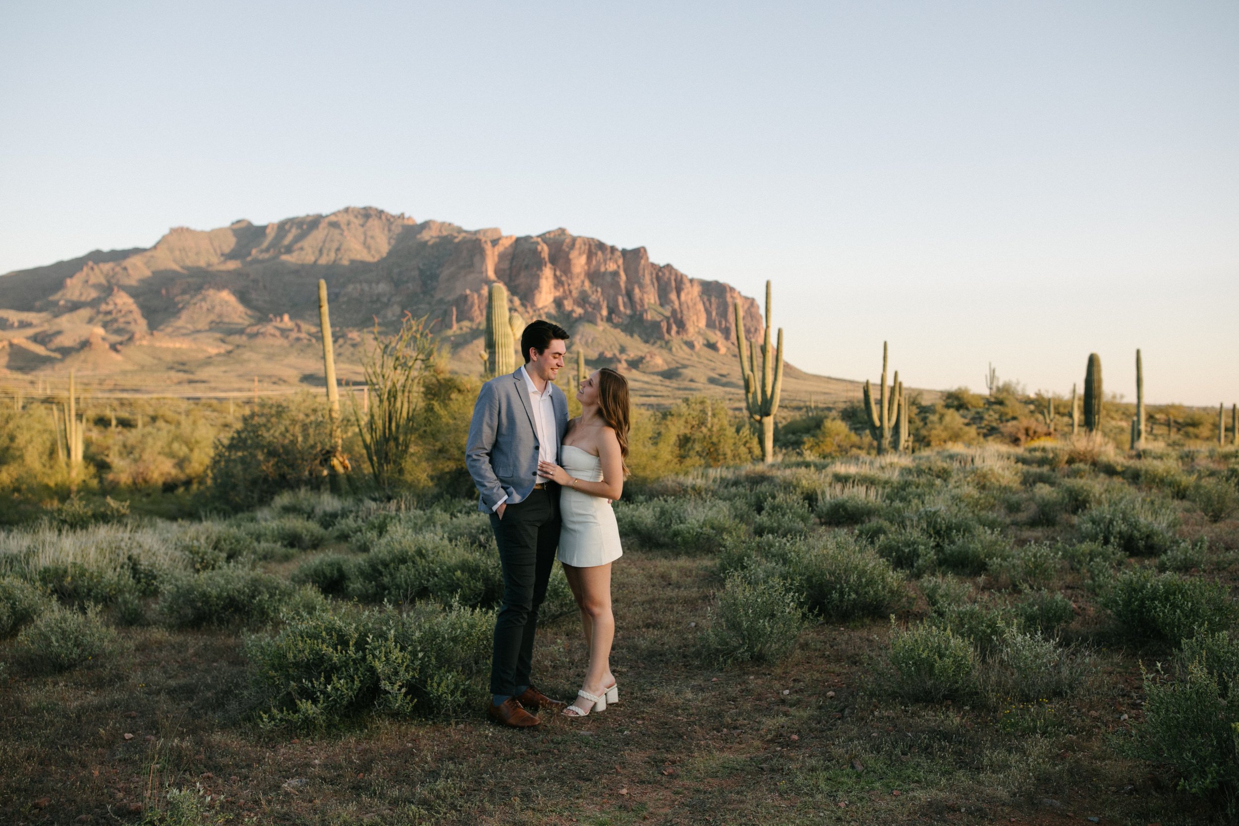 Arizona-Film-Photographer-Superstitions-Engagement-104.jpg