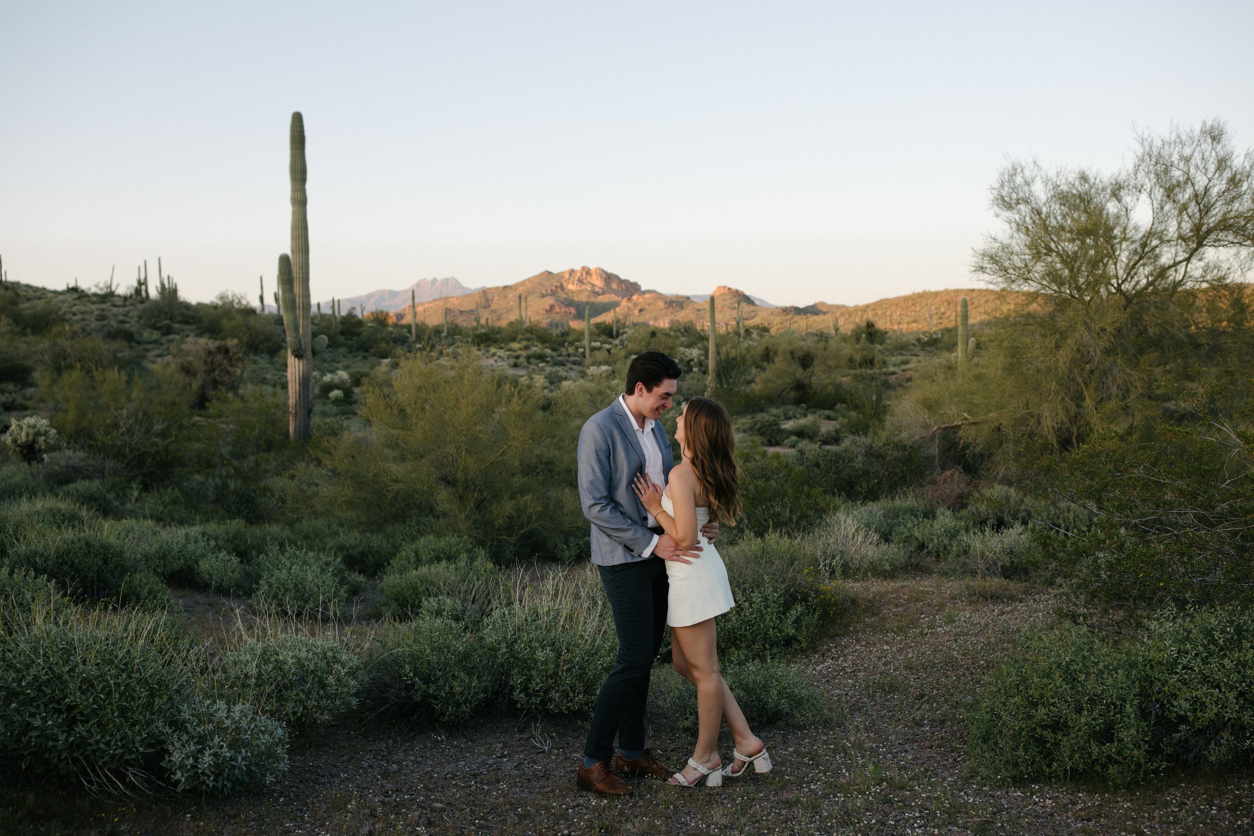 Arizona-Film-Photographer-Superstitions-Engagement-115.jpg