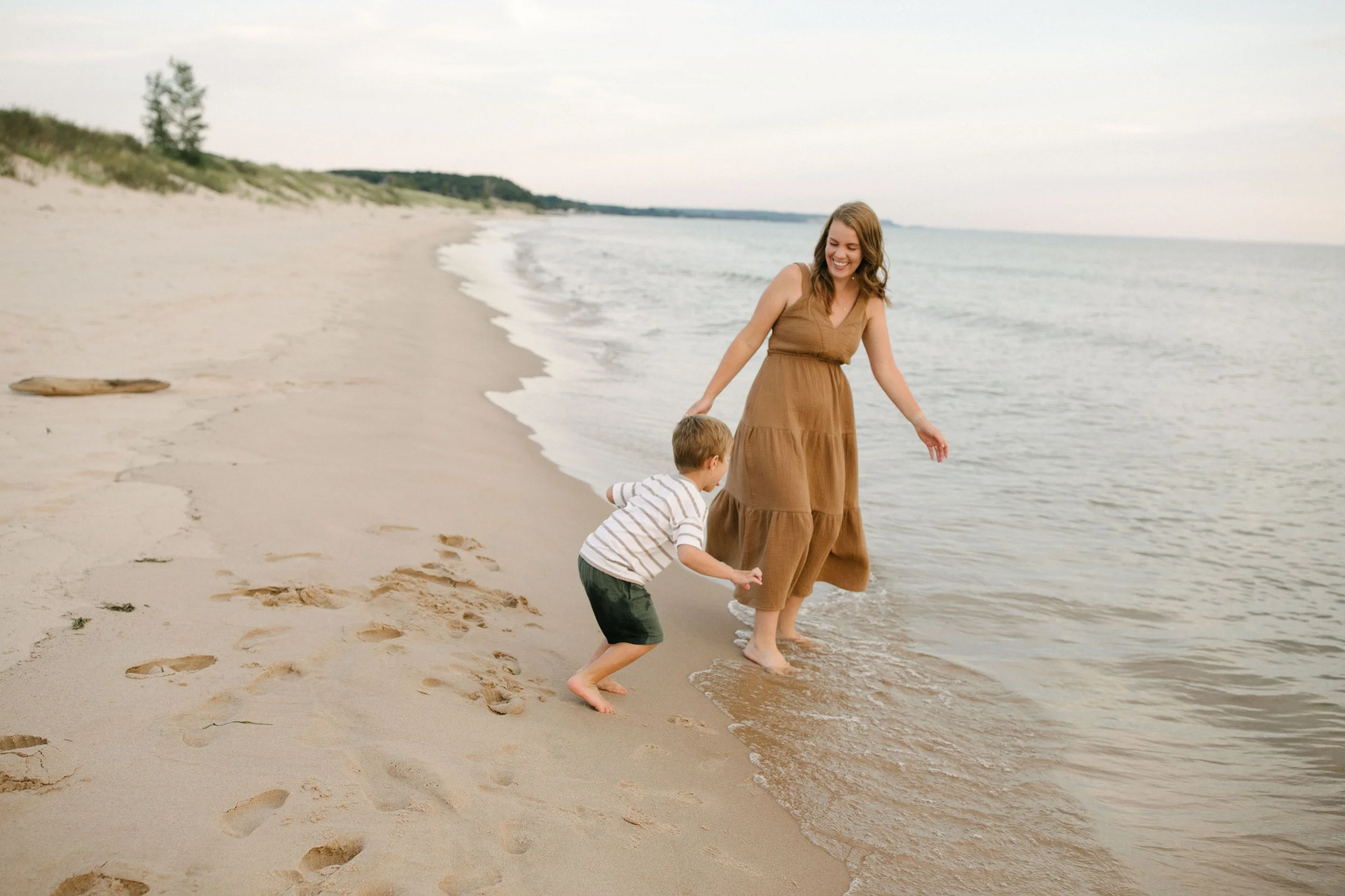 Michigan-wedding-photographer-ludington-family-session-131.jpg