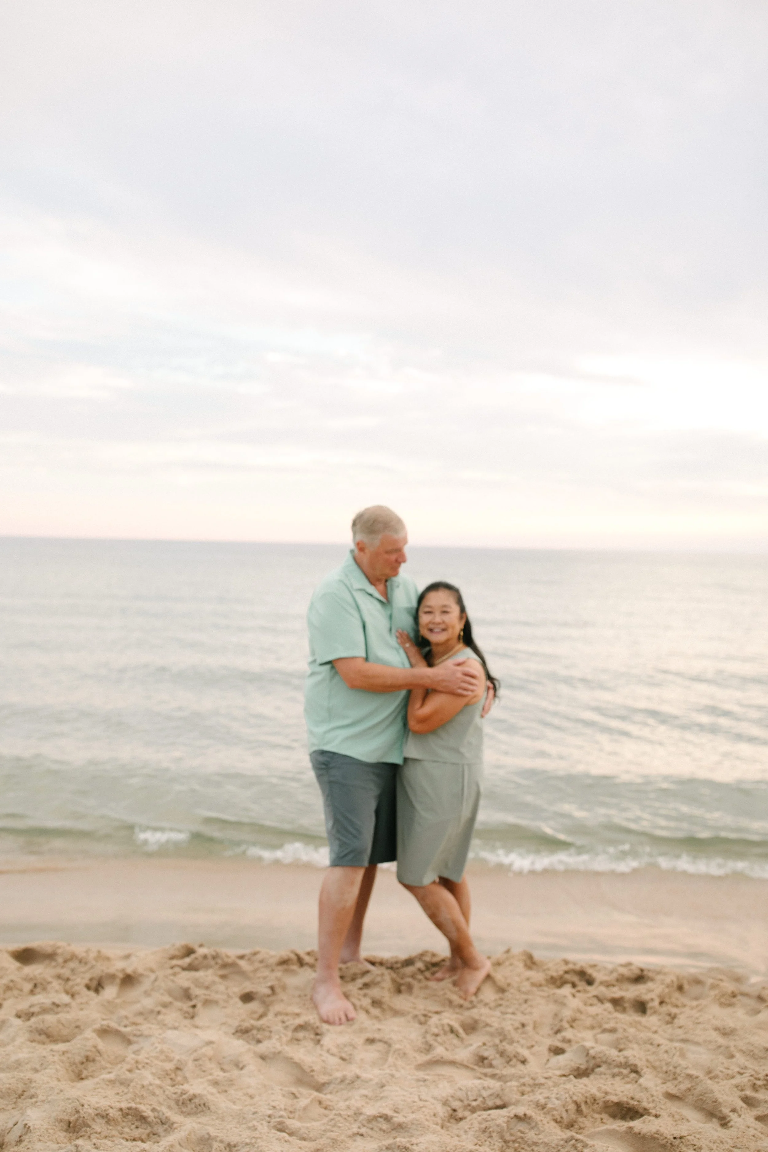 Michigan-wedding-photographer-ludington-family-session-200.jpg