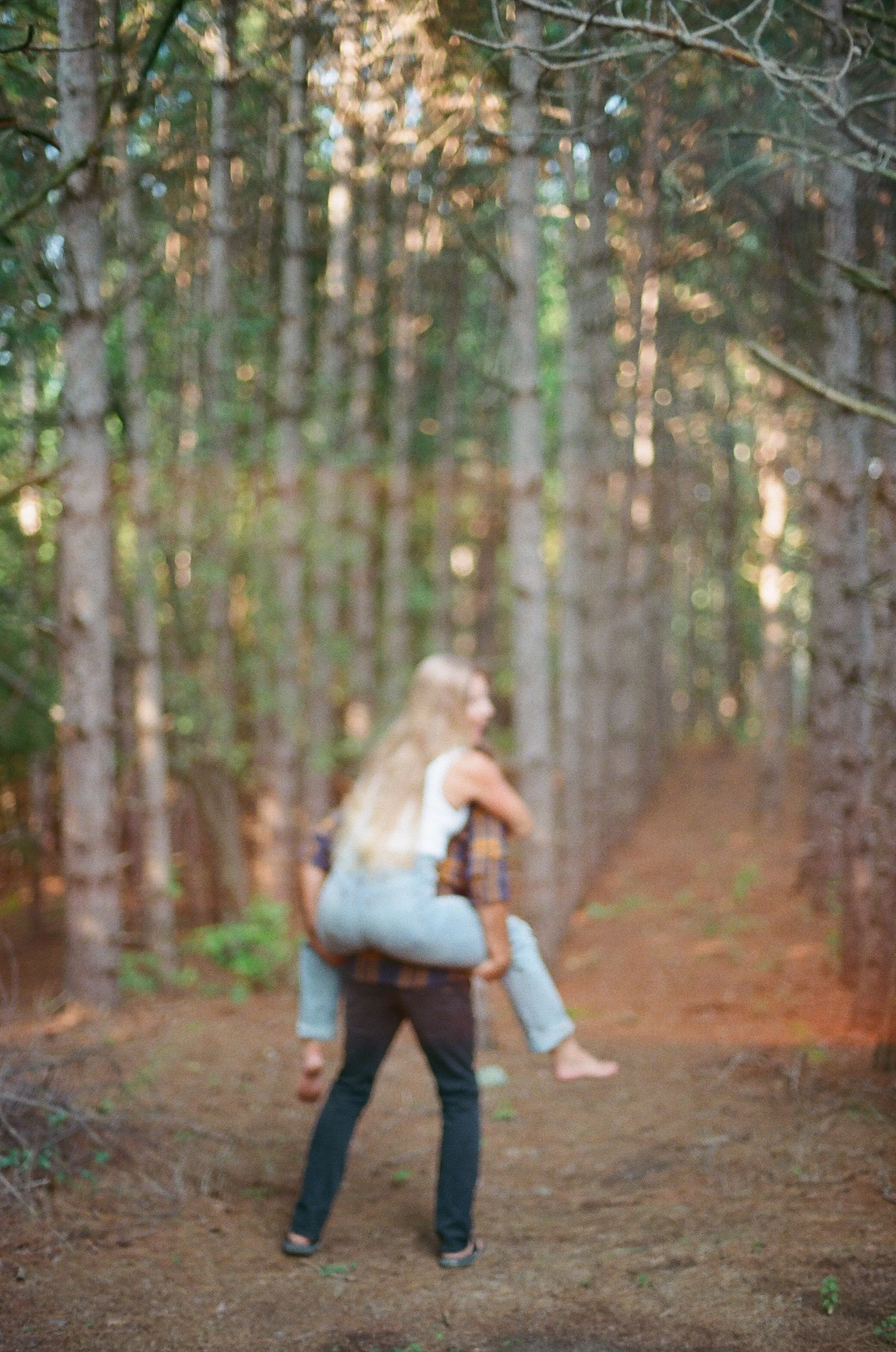 Michigan-wedding-photographer-Traverse-city-couples-film-24.jpg