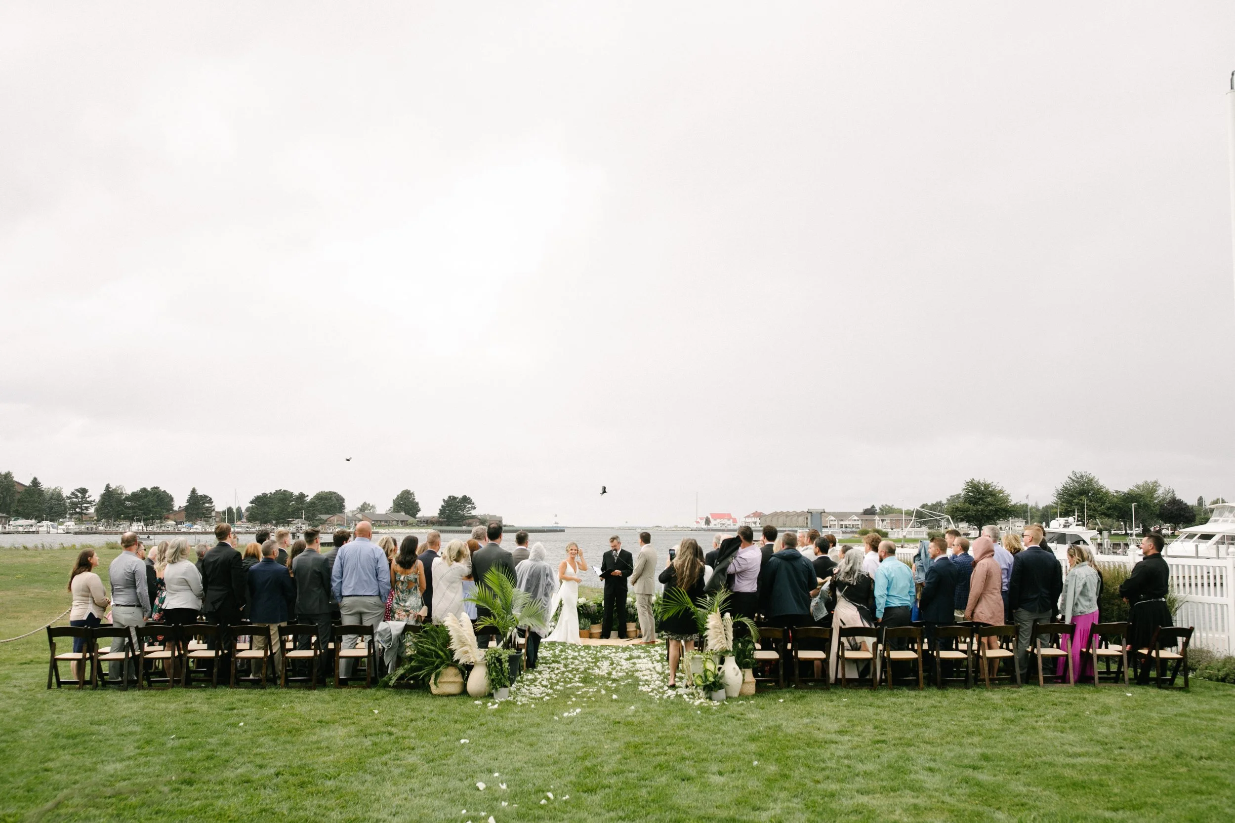 Michigan-wedding-photographer-ludington-the-lake-house-wedding-23.jpg