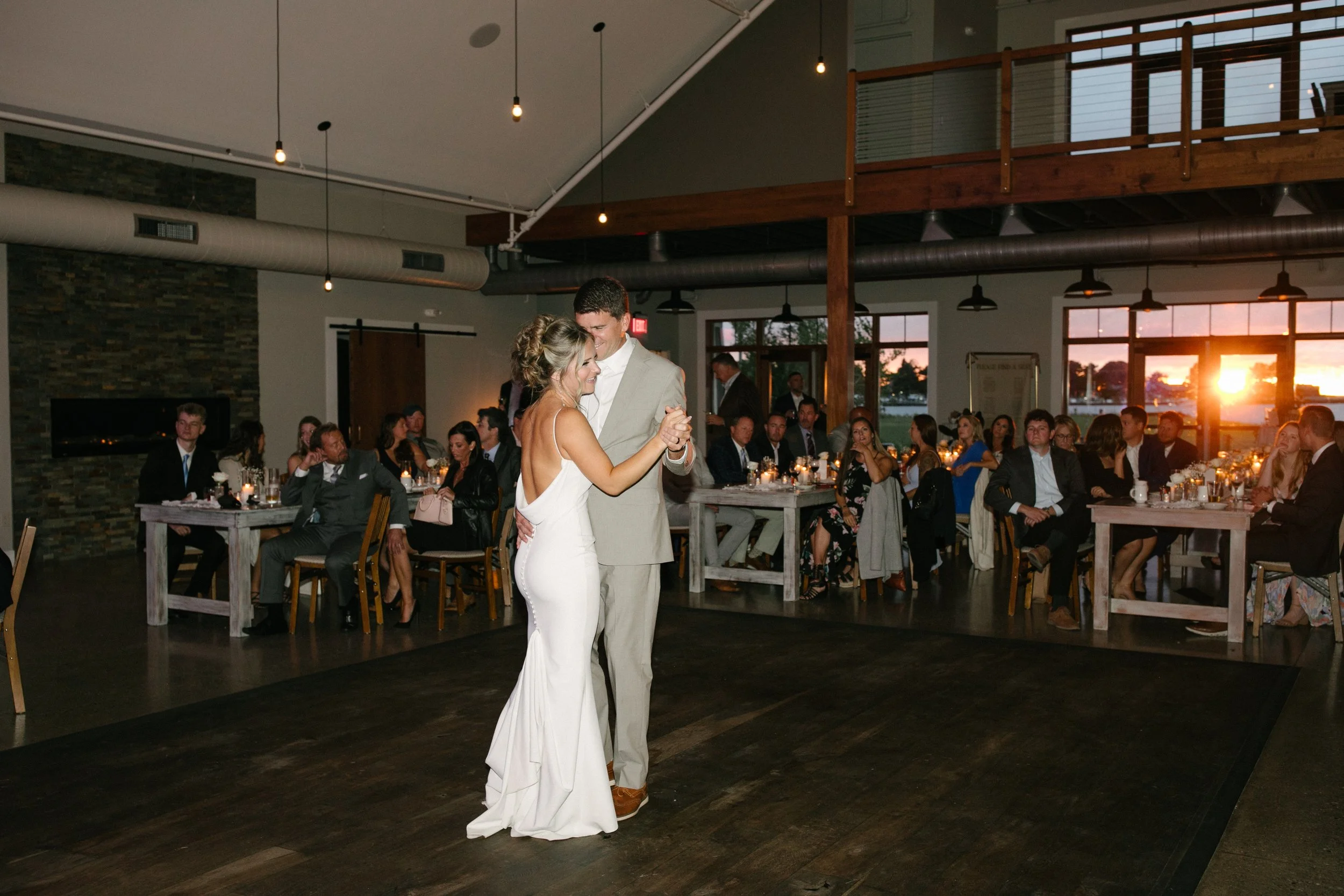 Michigan-wedding-photographer-ludington-the-lake-house-wedding-49.jpg