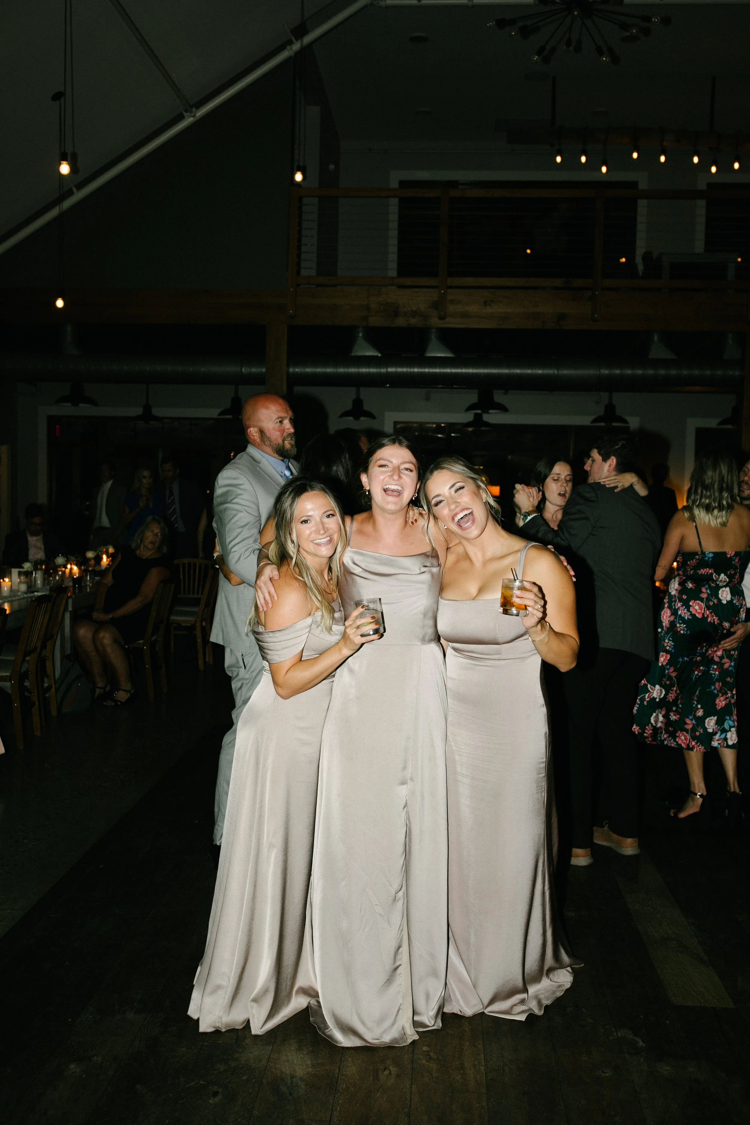Michigan-wedding-photographer-ludington-the-lake-house-wedding-64.jpg
