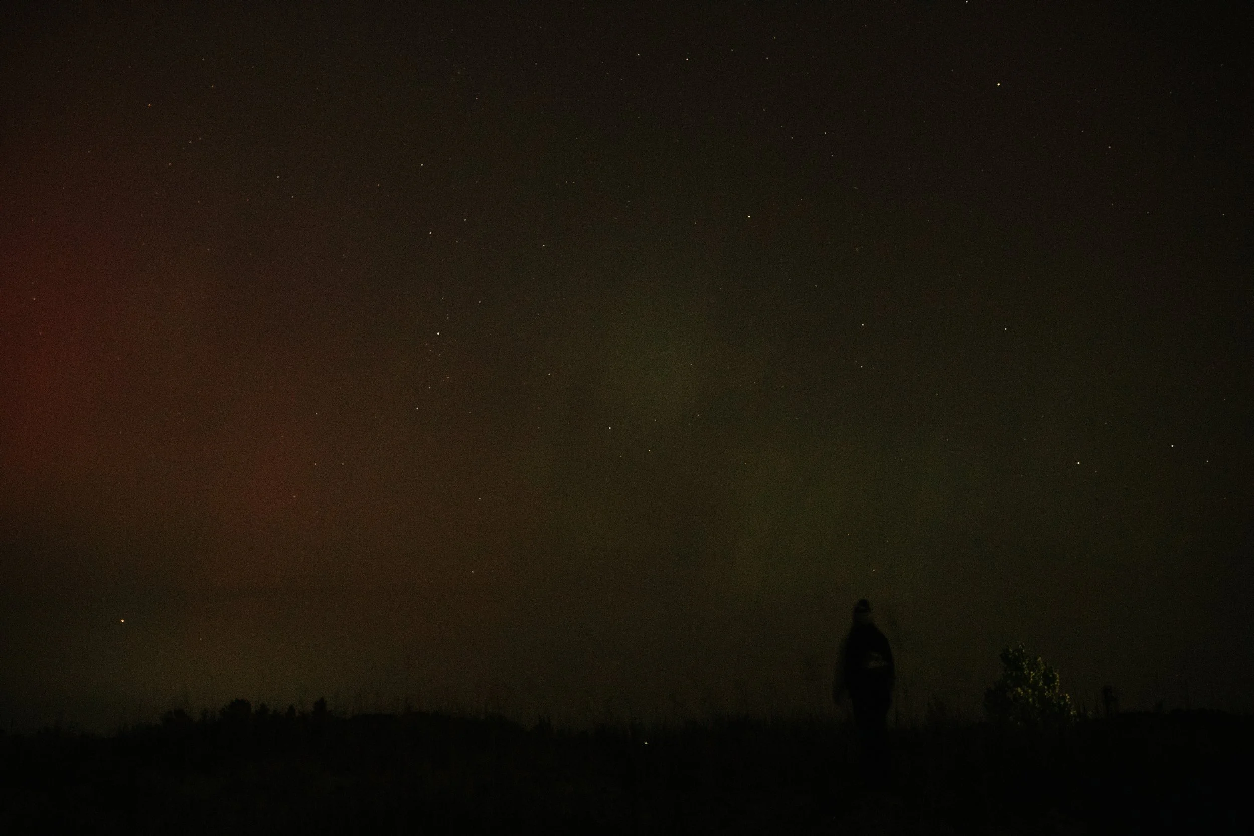 Michigan-wedding-photographer-ludington-northern-lights-5.jpg