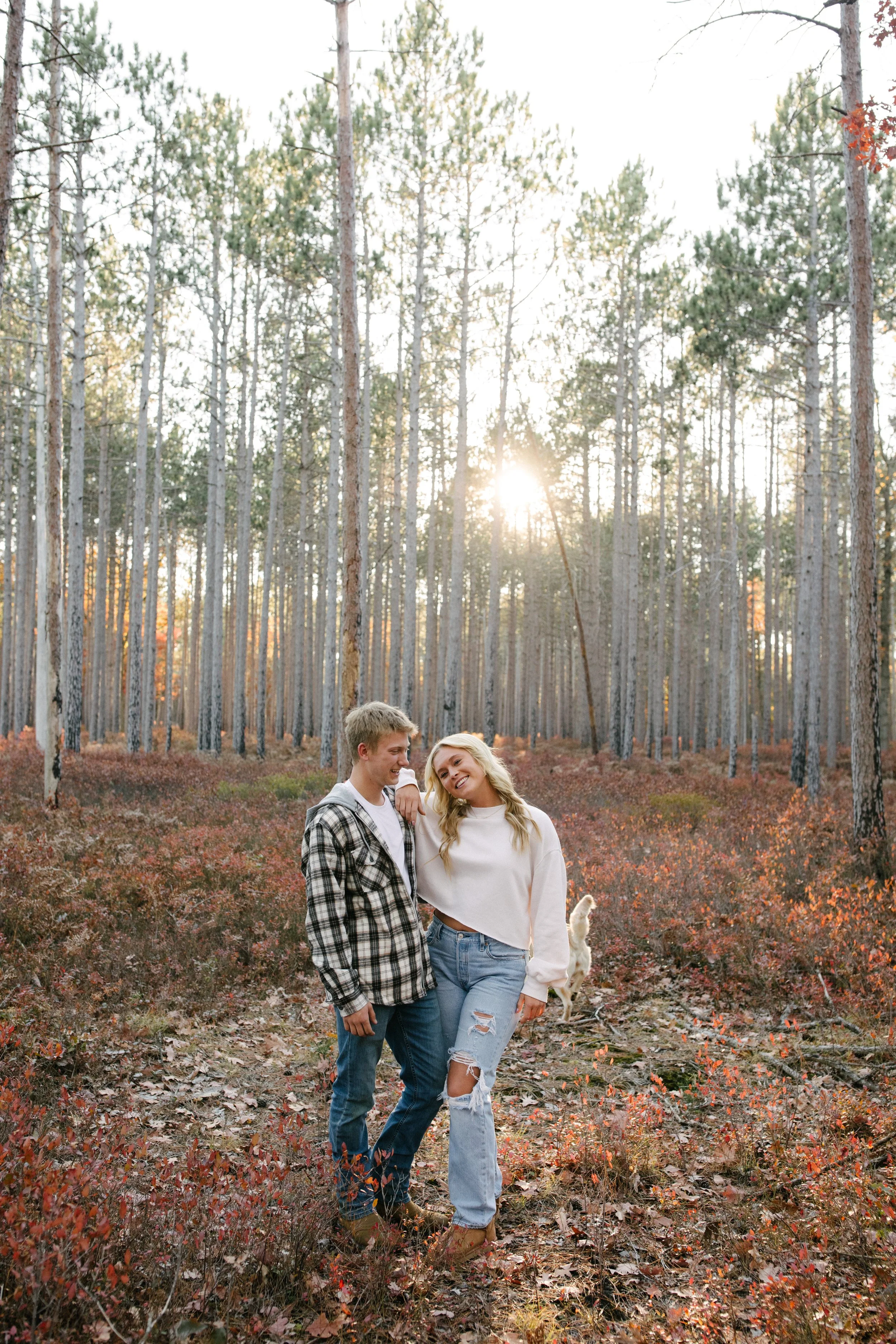Michigan-wedding-photographer-fall-couples-portraits-13.jpg