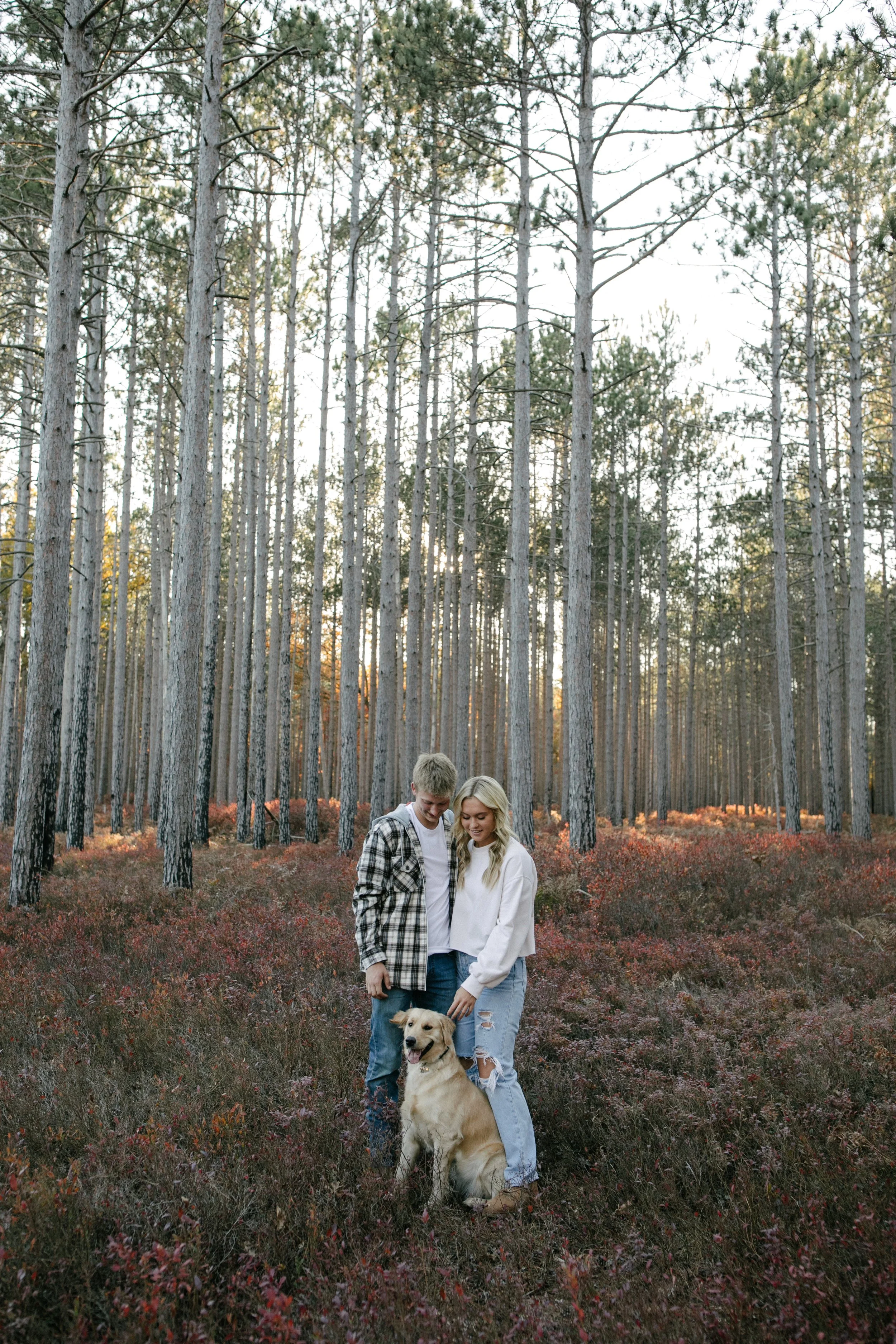 Michigan-wedding-photographer-fall-couples-portraits-17.jpg